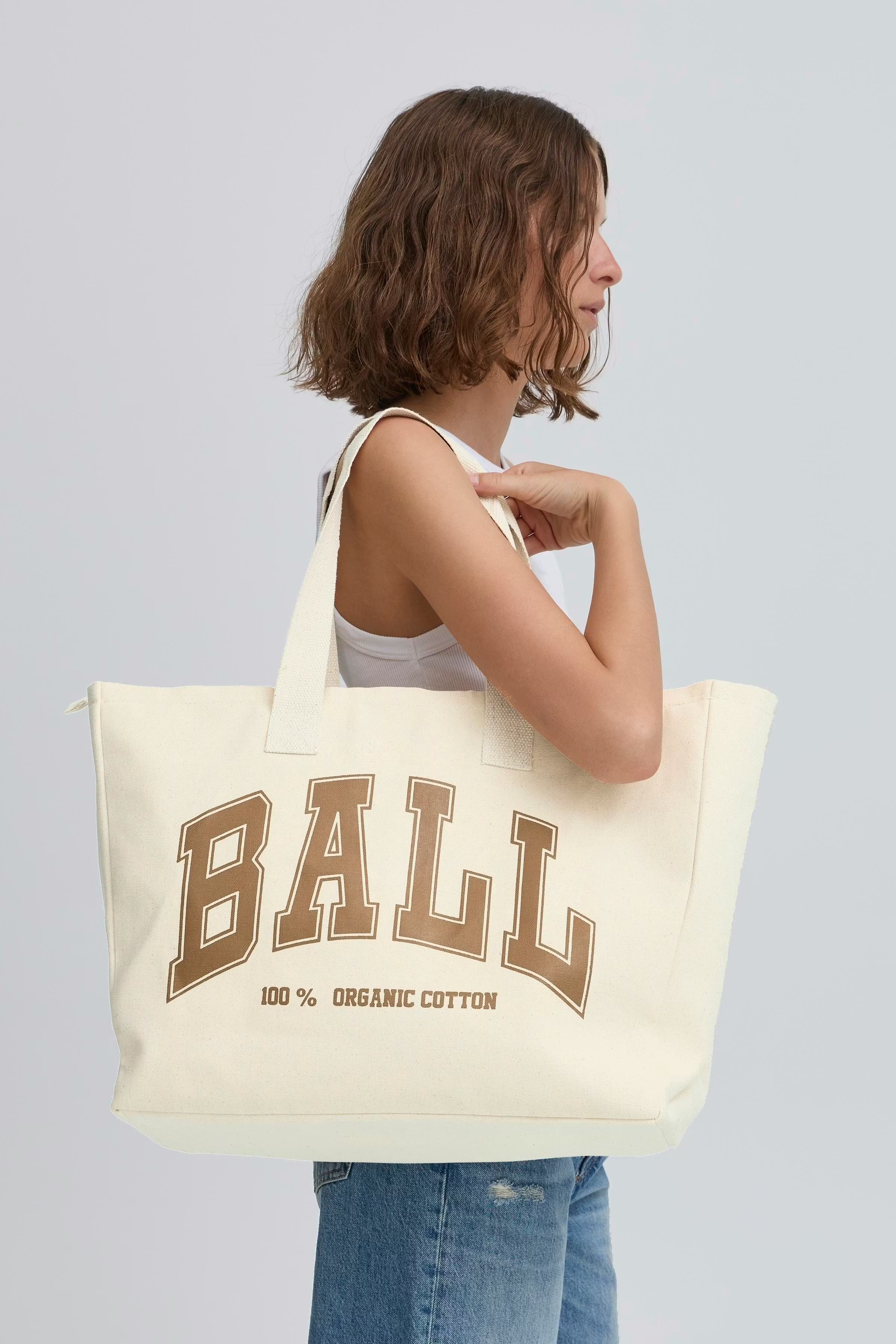 D. ROLF BAGS LOOKBOOK FRONT 50400028-181019