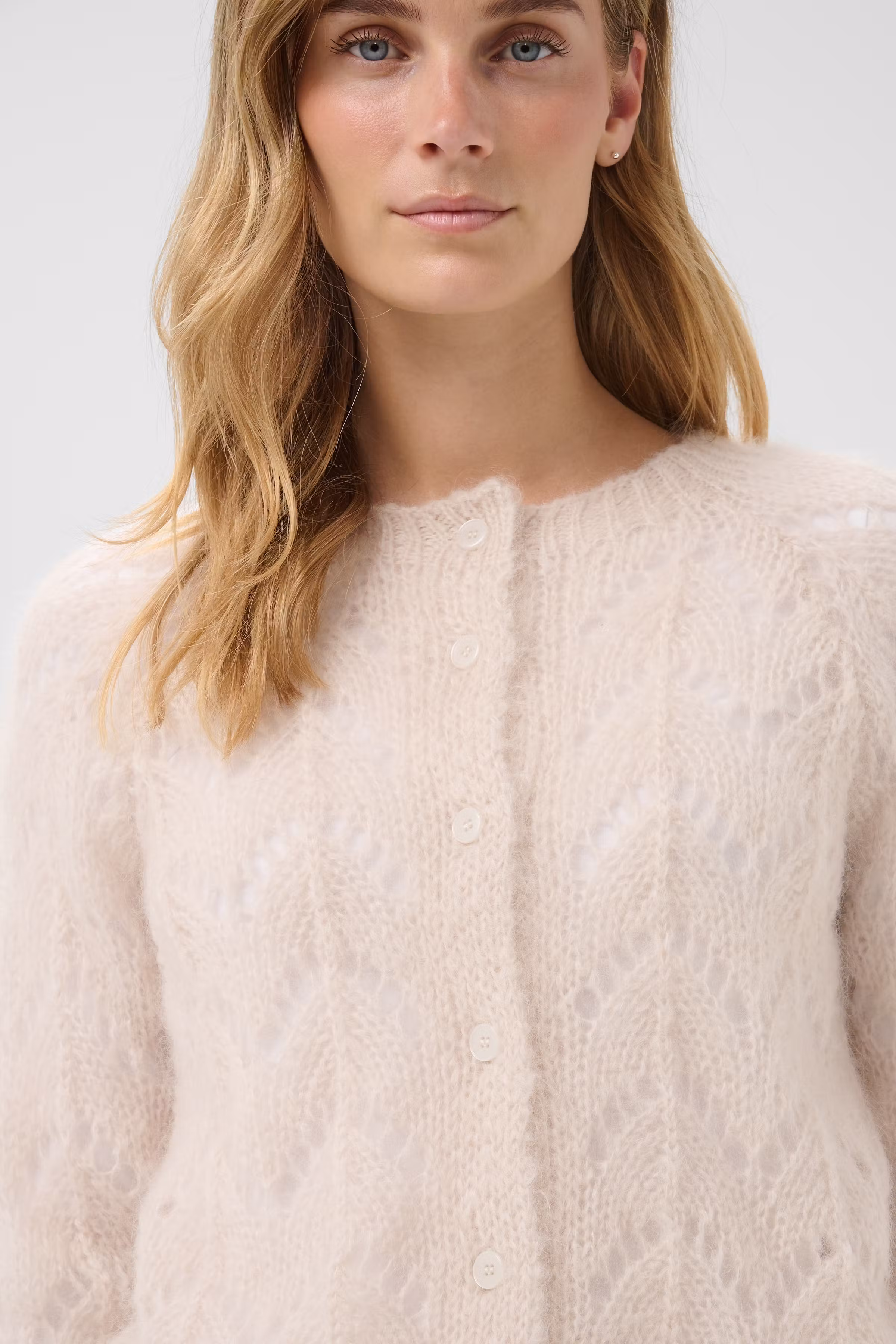 DinahPW Cardigan LOOKBOOK DETAIL 30311015-120304