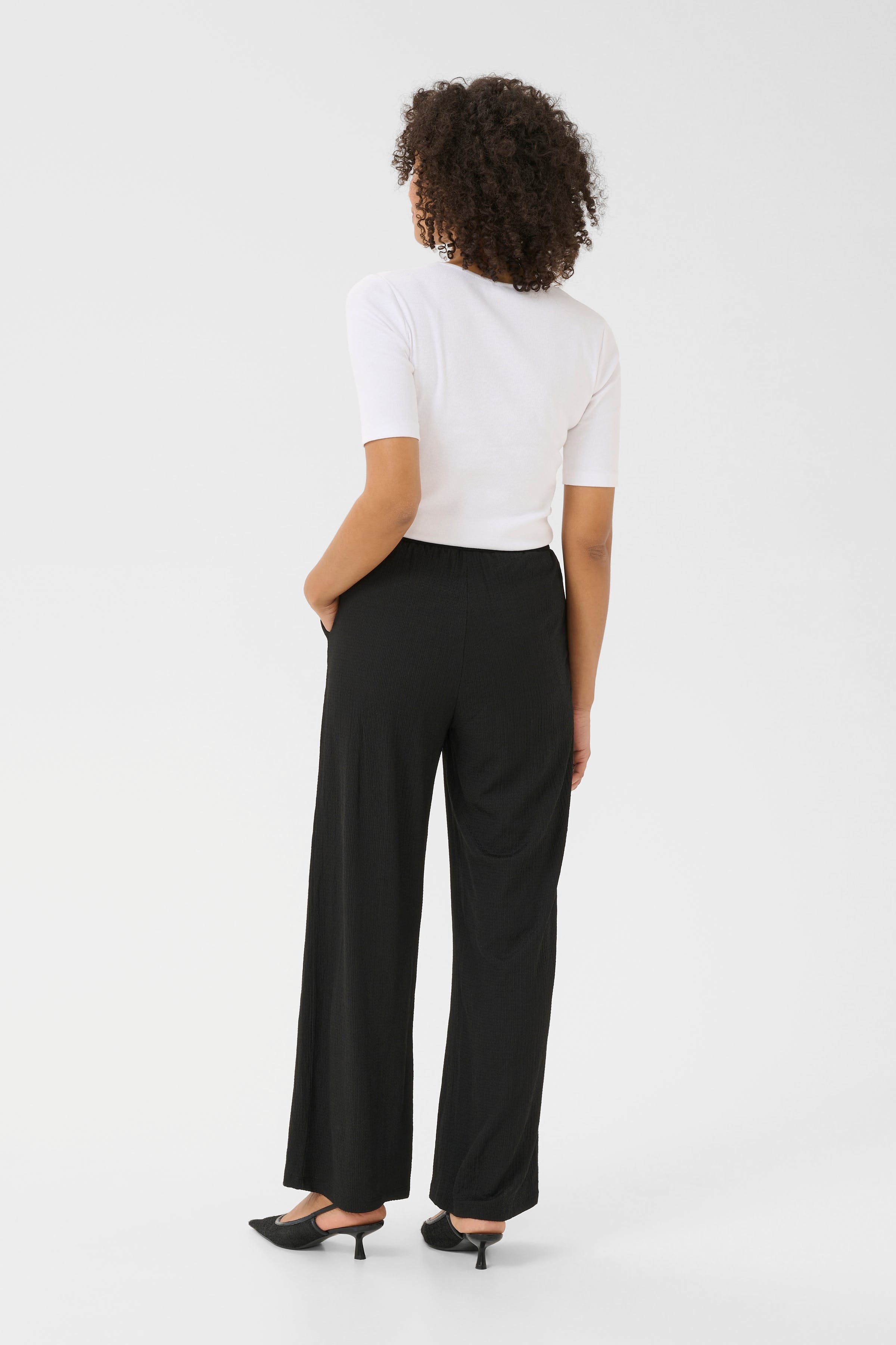BPanika Trousers LOOKBOOK BACK 10590839-100121B