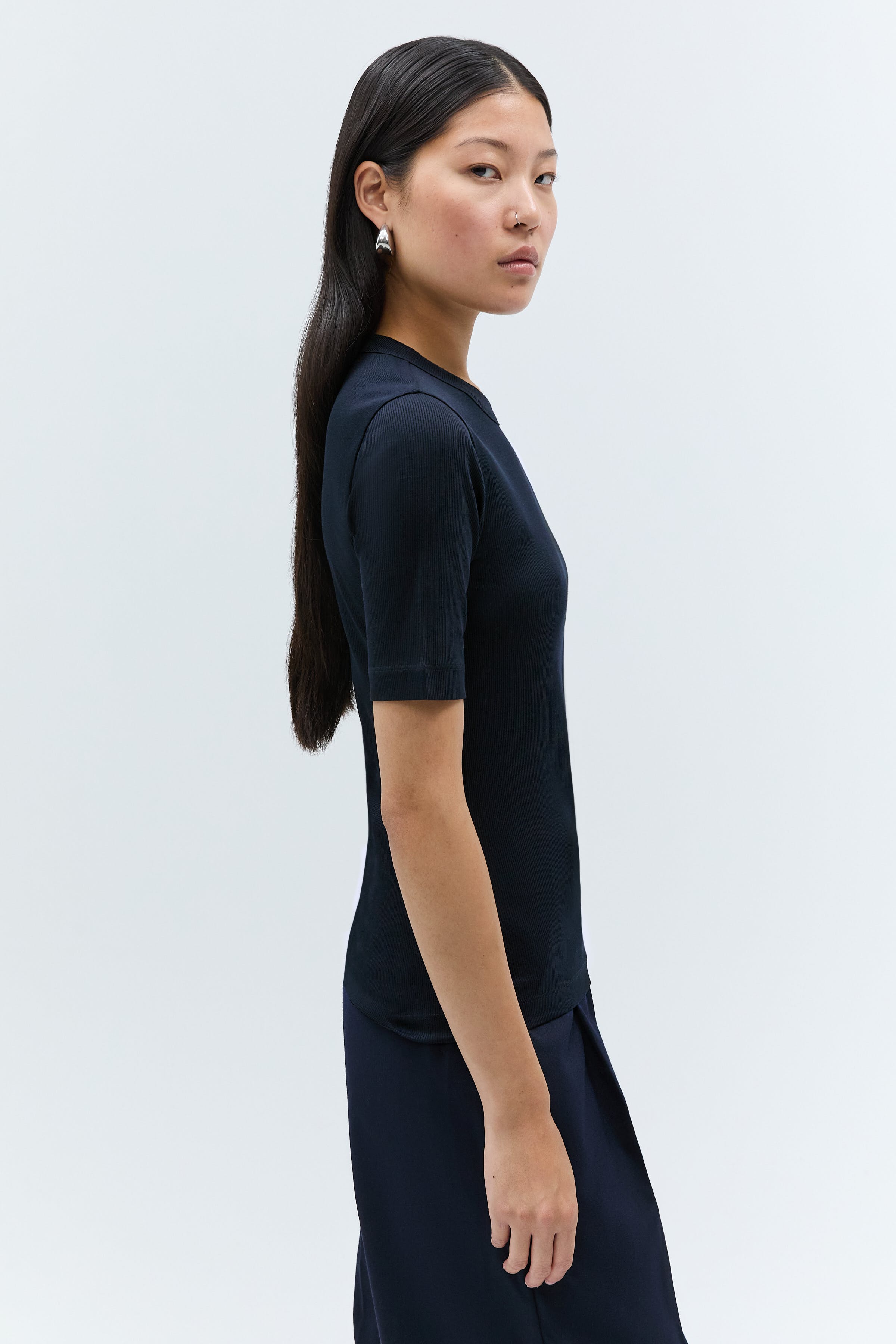 IOKRISTIN Top LOOKBOOK FRONT 30600546-BL900