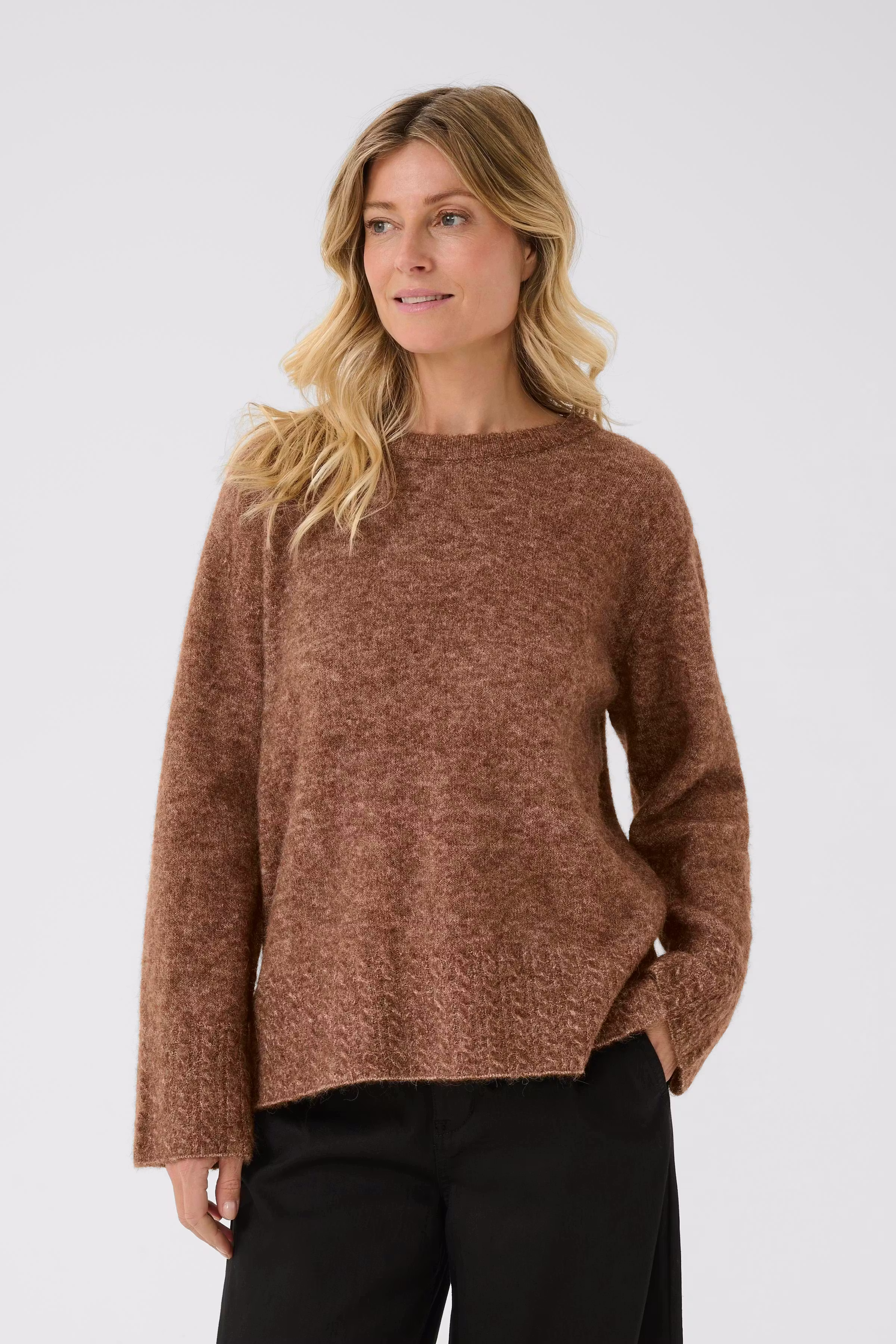 CRBlues Pullover LOOKBOOK FRONT 10614354-1912271