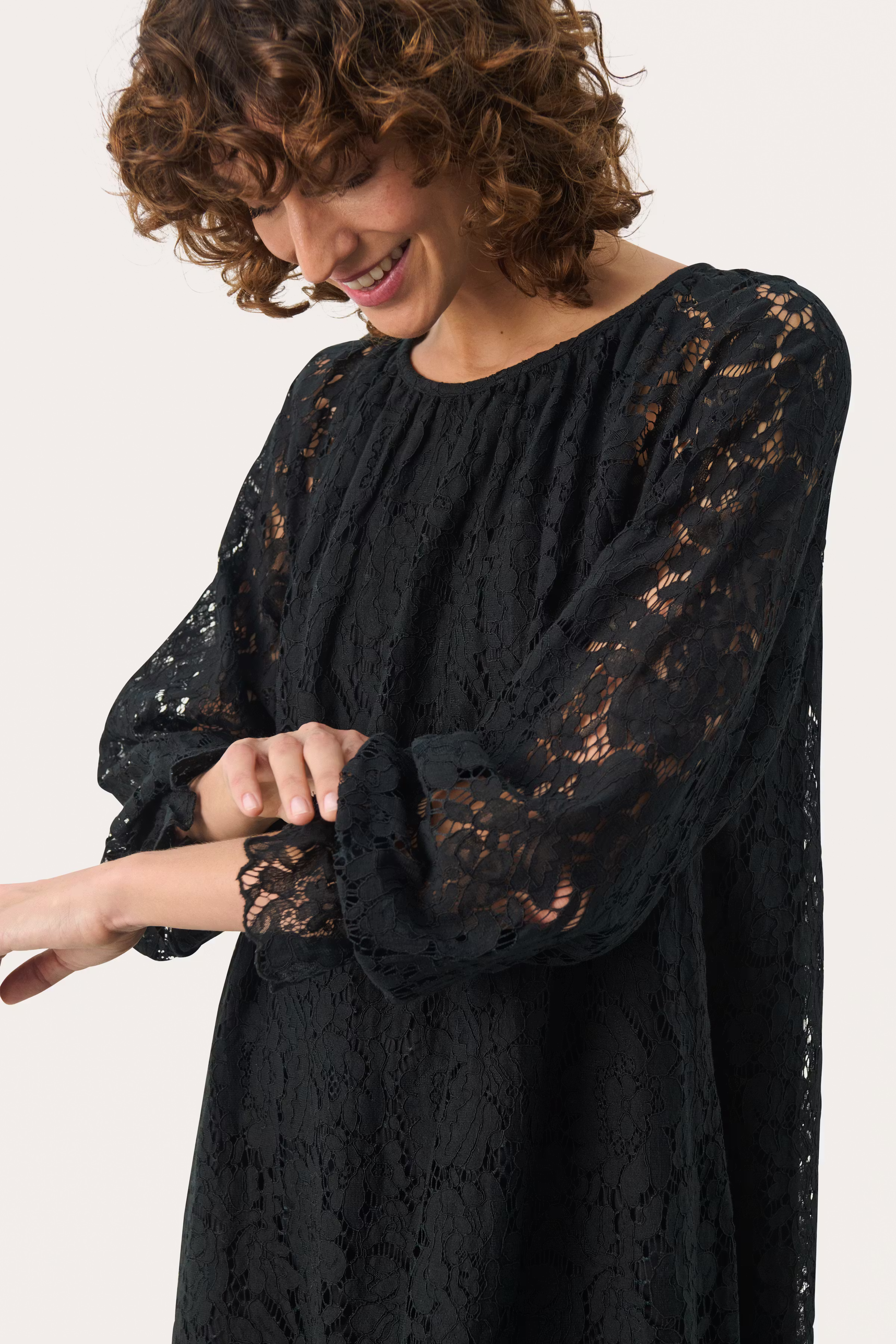 MirraPW Kjole LOOKBOOK DETAIL 30309213-194008