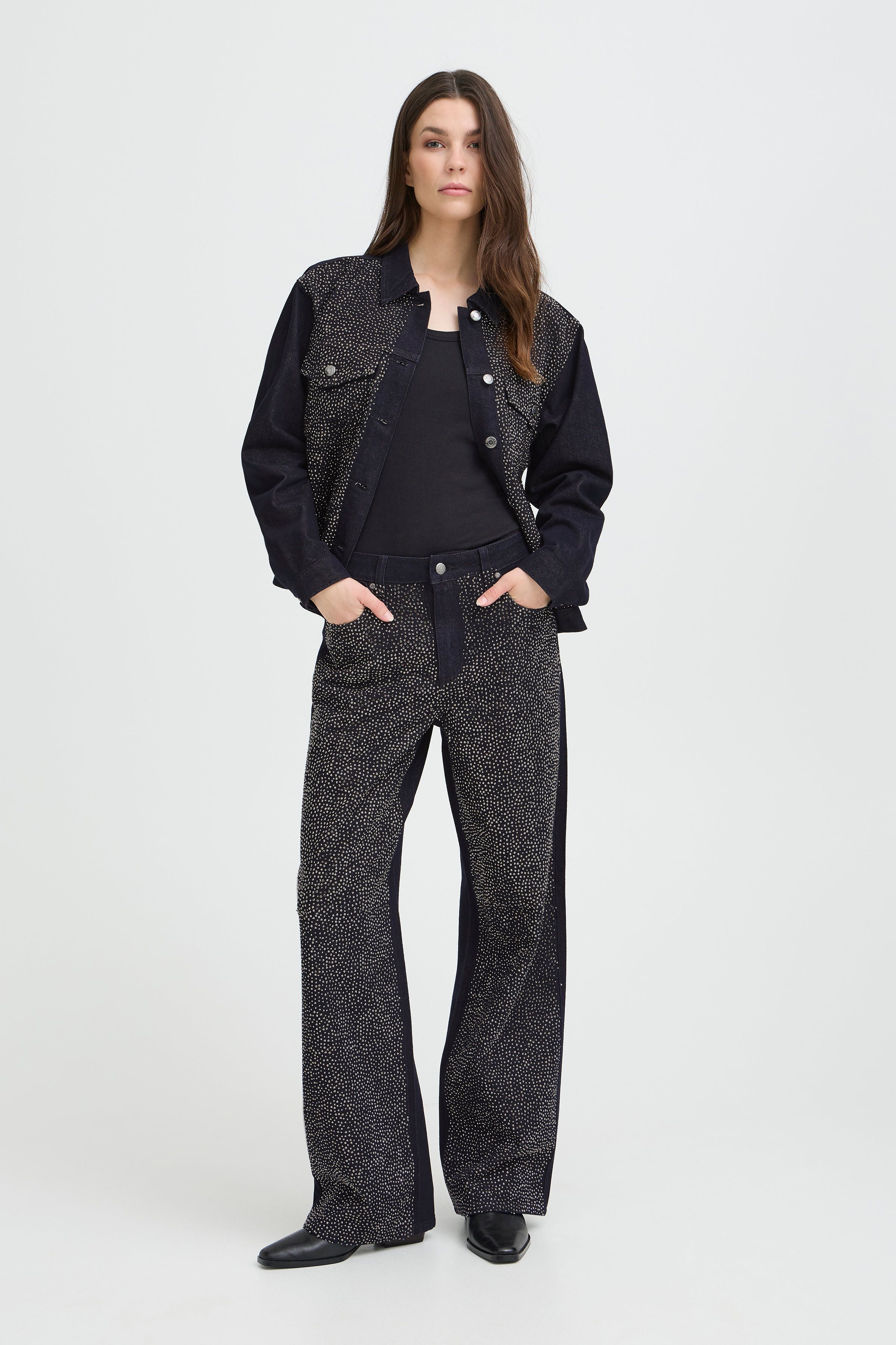 PZGALLERY Jeans LOOKBOOK FRONT 50209244-200002