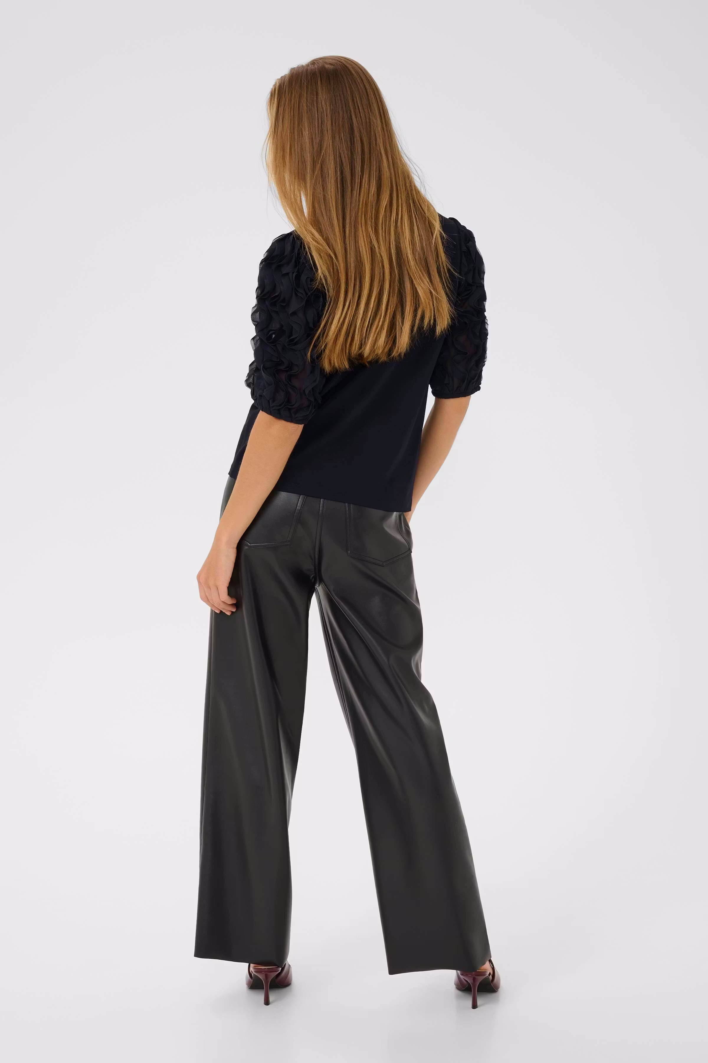 KAlinda T-shirt LOOKBOOK BACK 10511006-100121