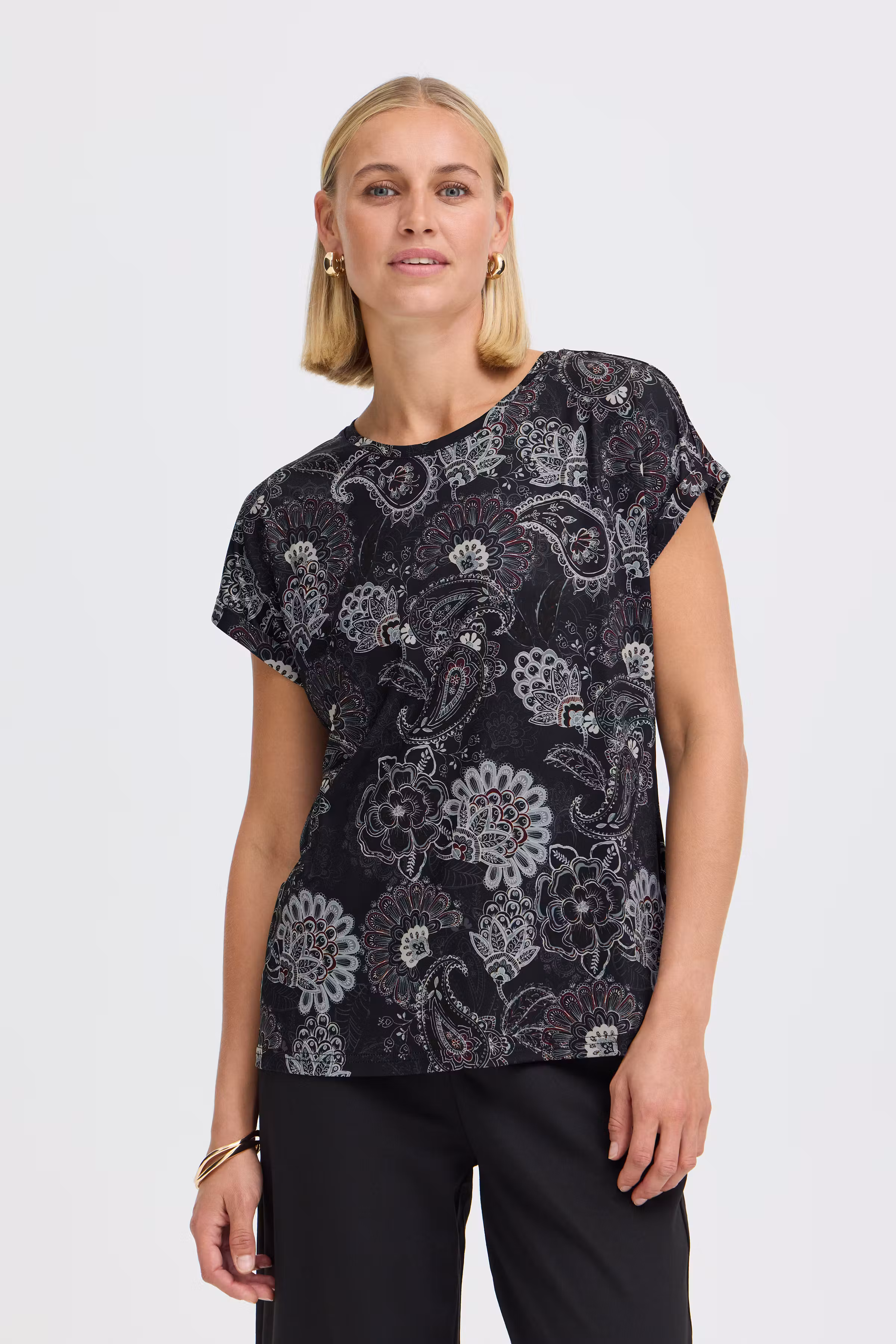 FRSEEN T-shirt LOOKBOOK FRONT 20610634-900018051