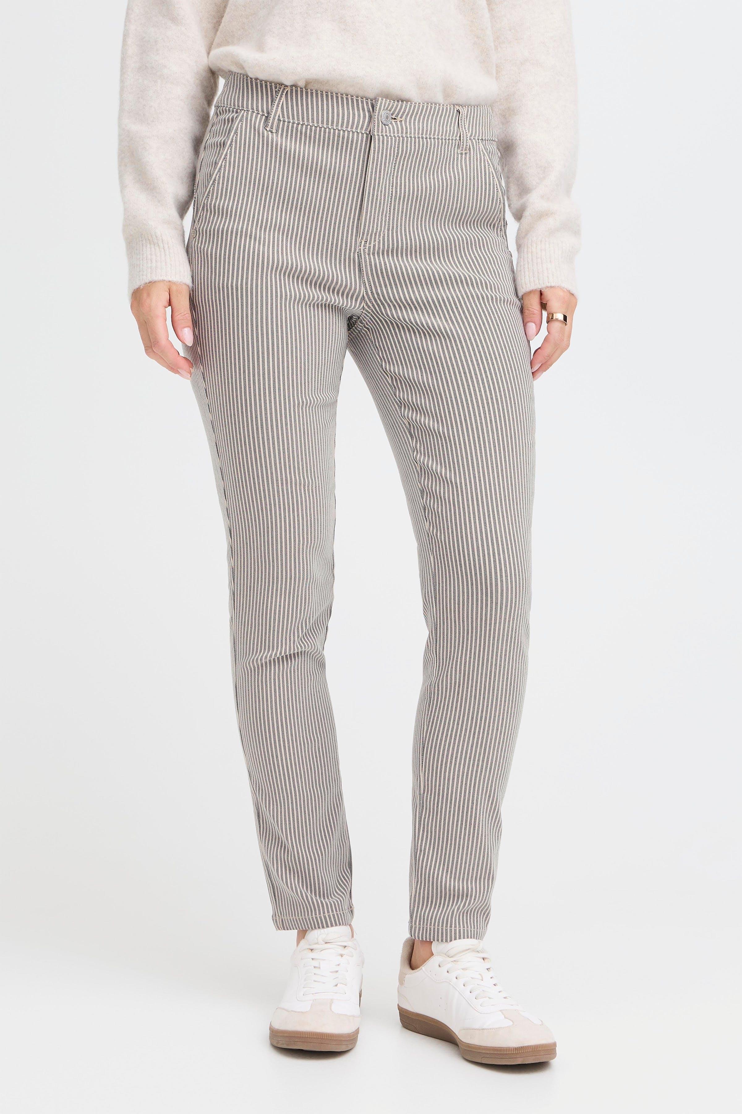 FRENA Bukser LOOKBOOK FRONT 20613882-205365