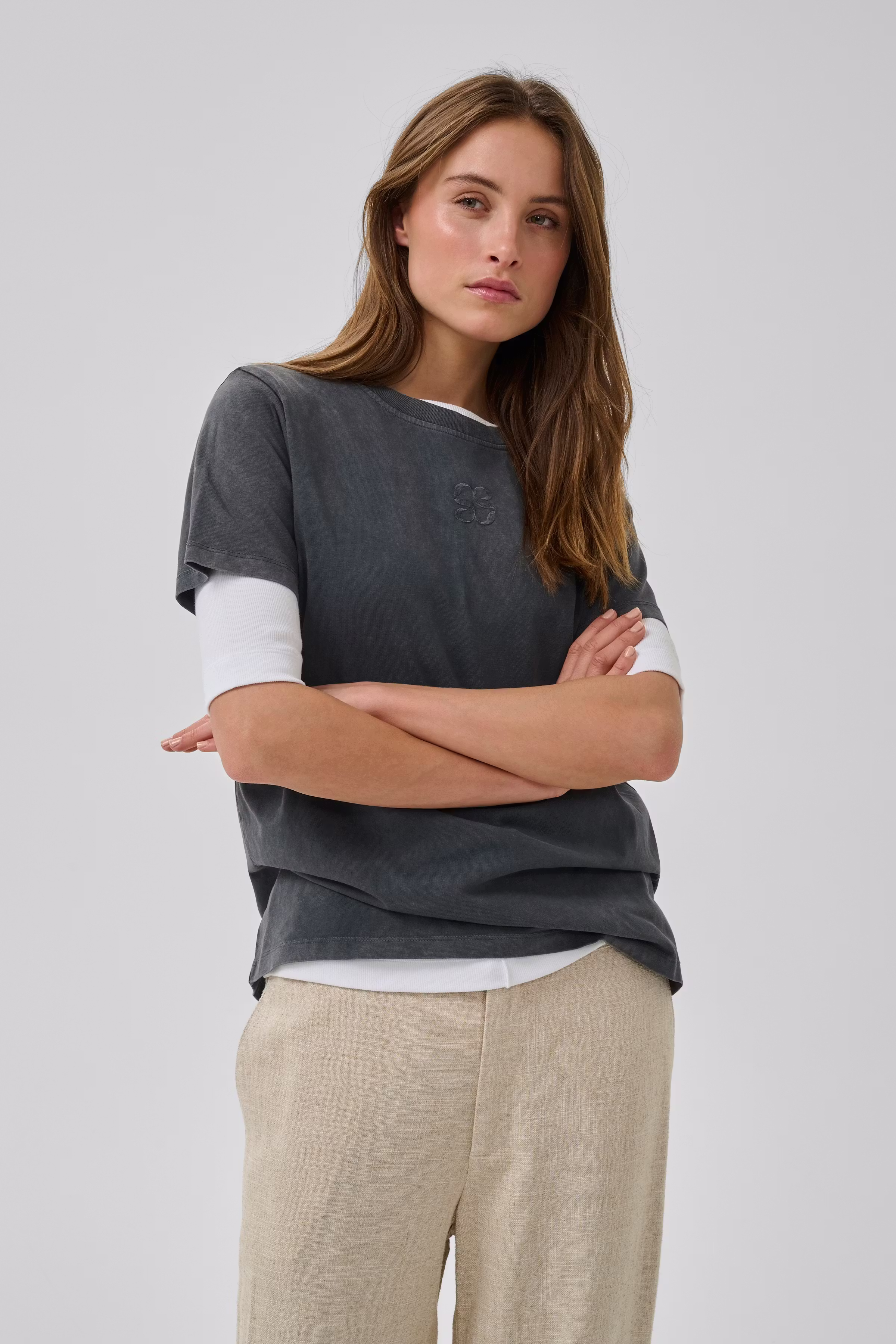 SeattleMW Logo T-shirt LOOKBOOK FRONT 10704898-100089