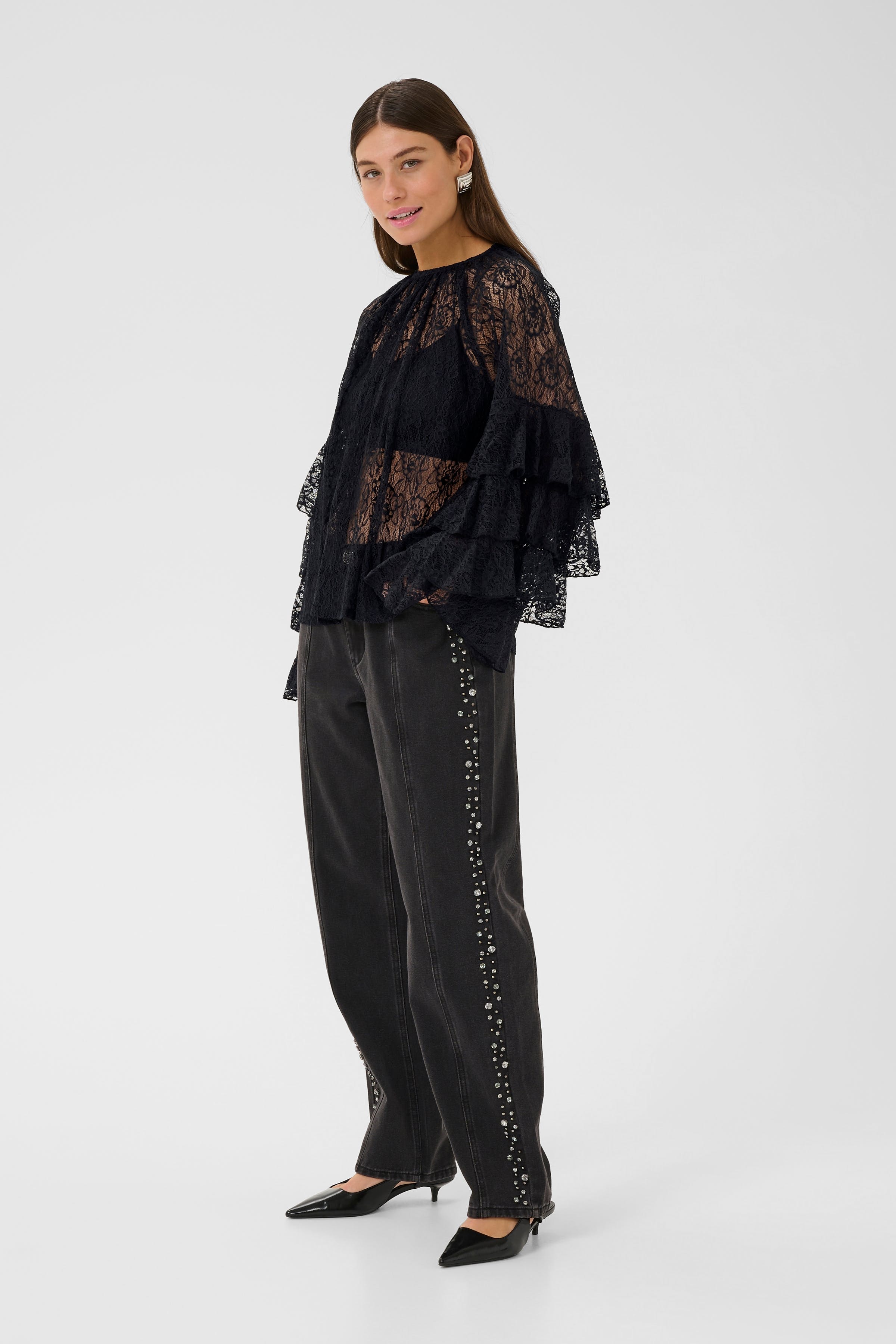 CUclemency ruffle sleeve blouse LOOKBOOK FRONT 50112497-500012