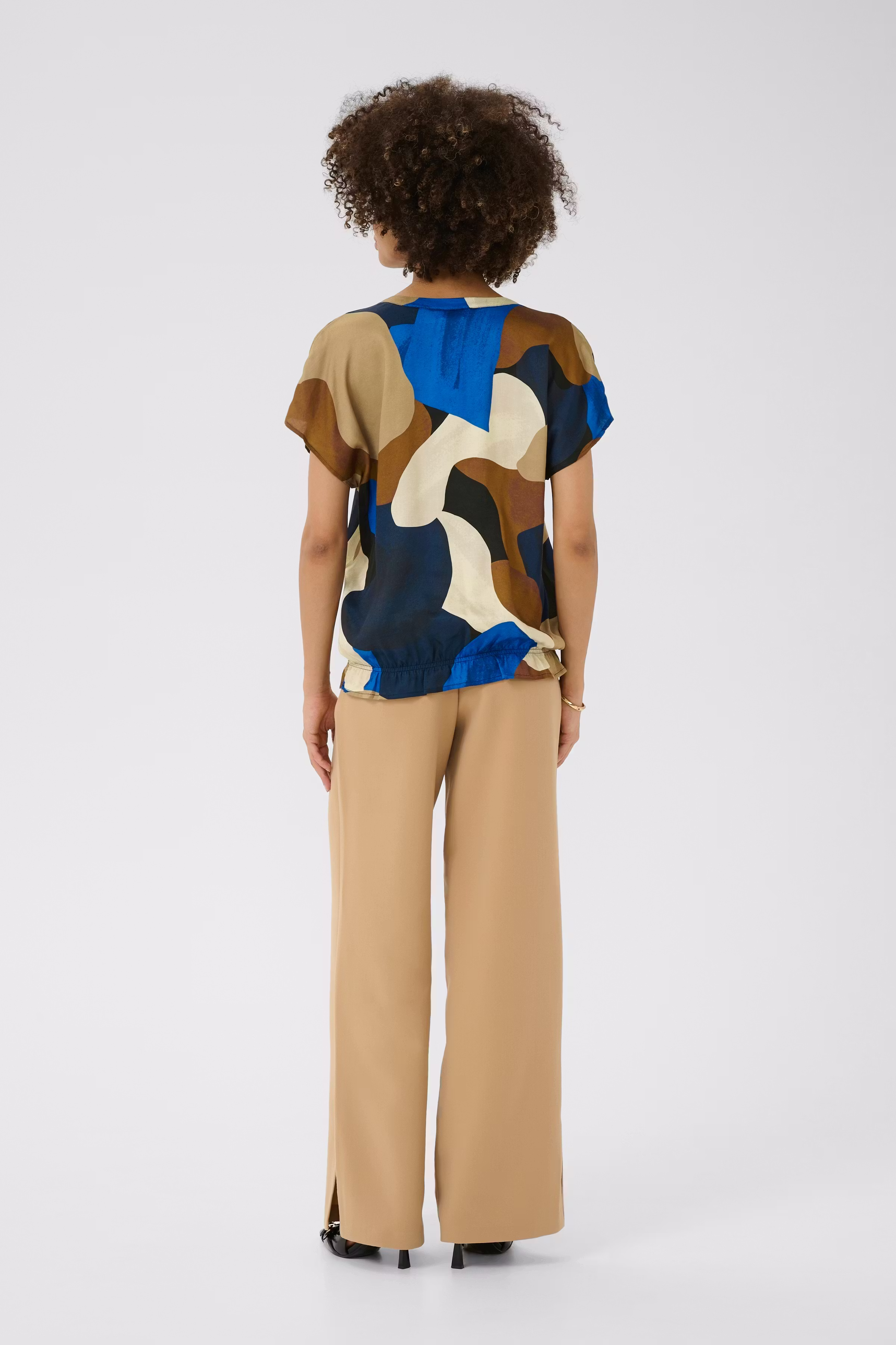 CUdana Blouse LOOKBOOK BACK 50110179-108262