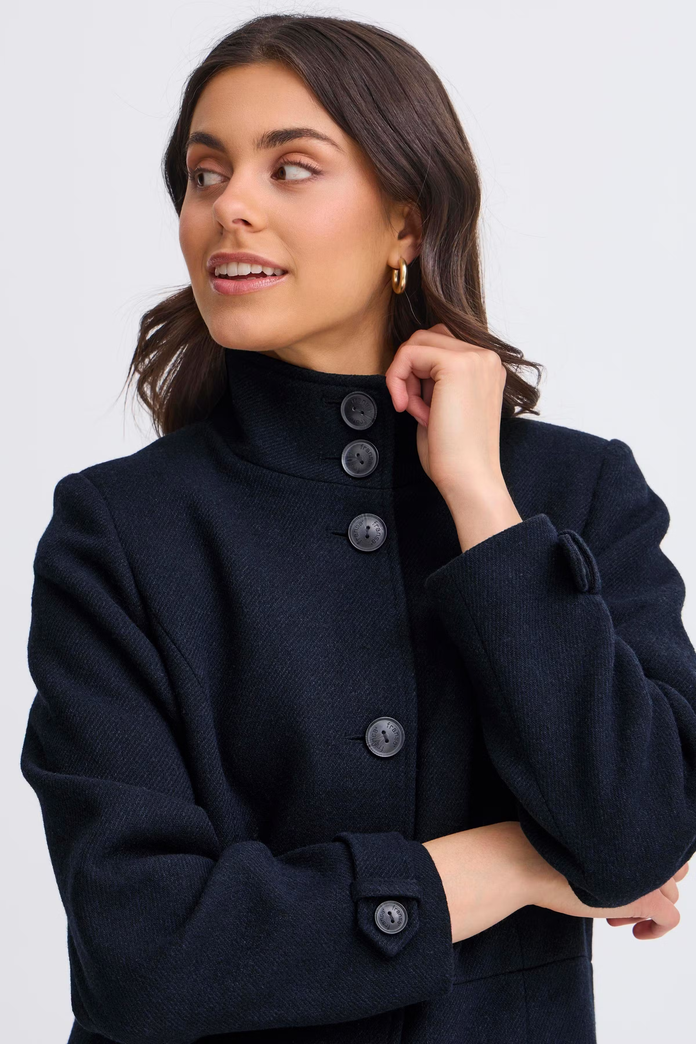 FRDARIA Outerwear LOOKBOOK DETAIL 20615649-1939241