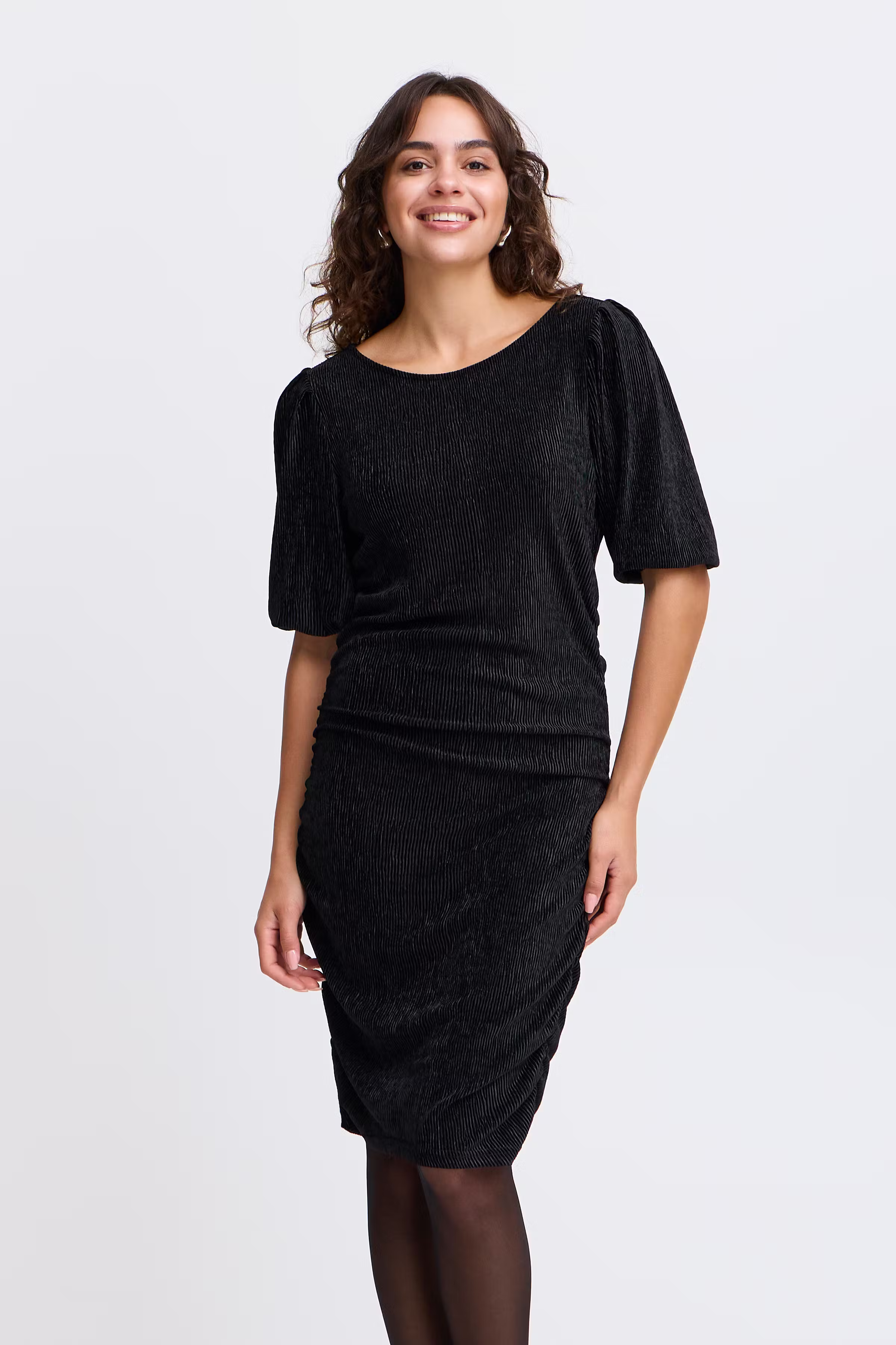 FRCALISTA Kjole LOOKBOOK FRONT 20614895-200113