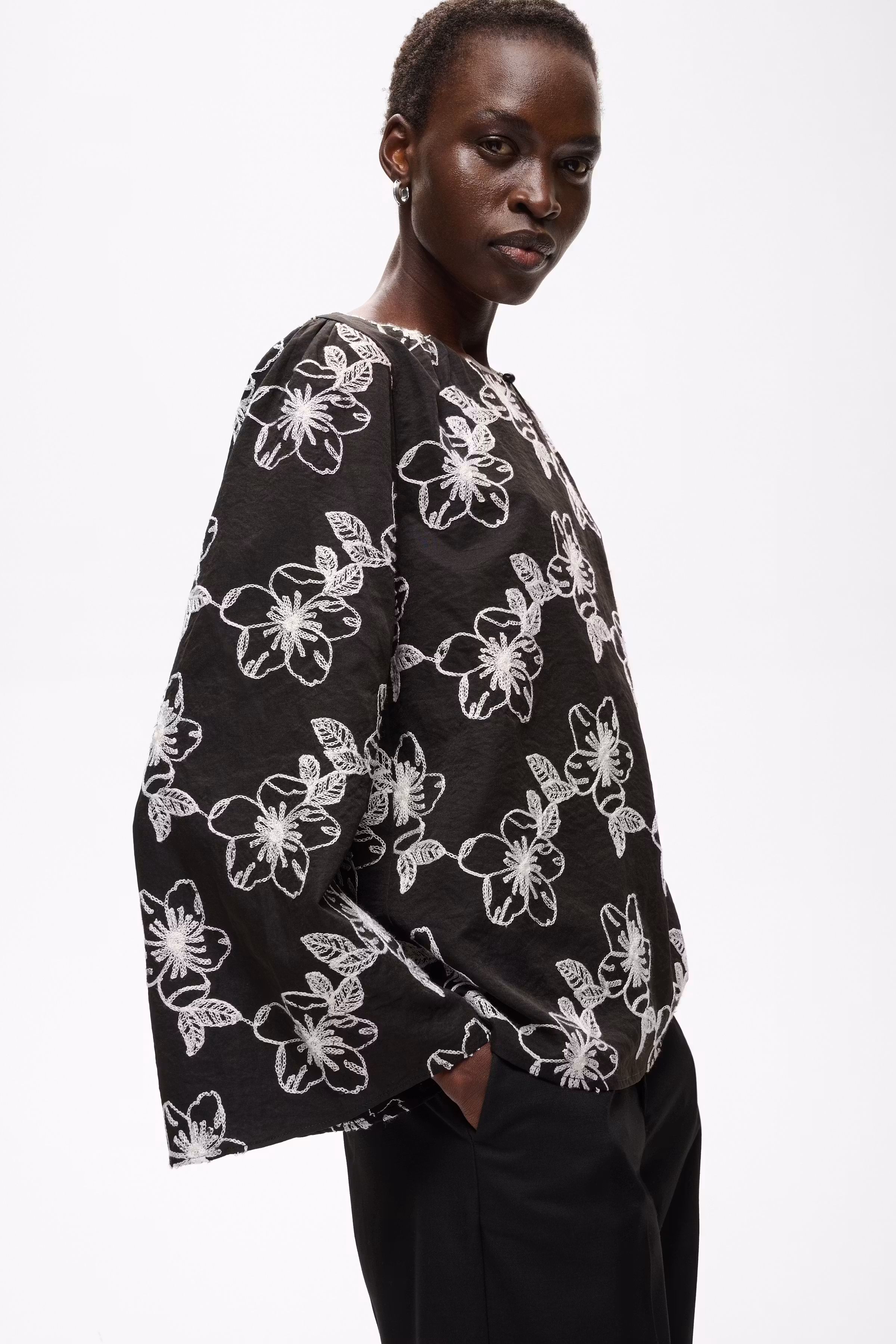 SPLEANIW Blouse LOOKBOOK DETAIL 30113434-194008