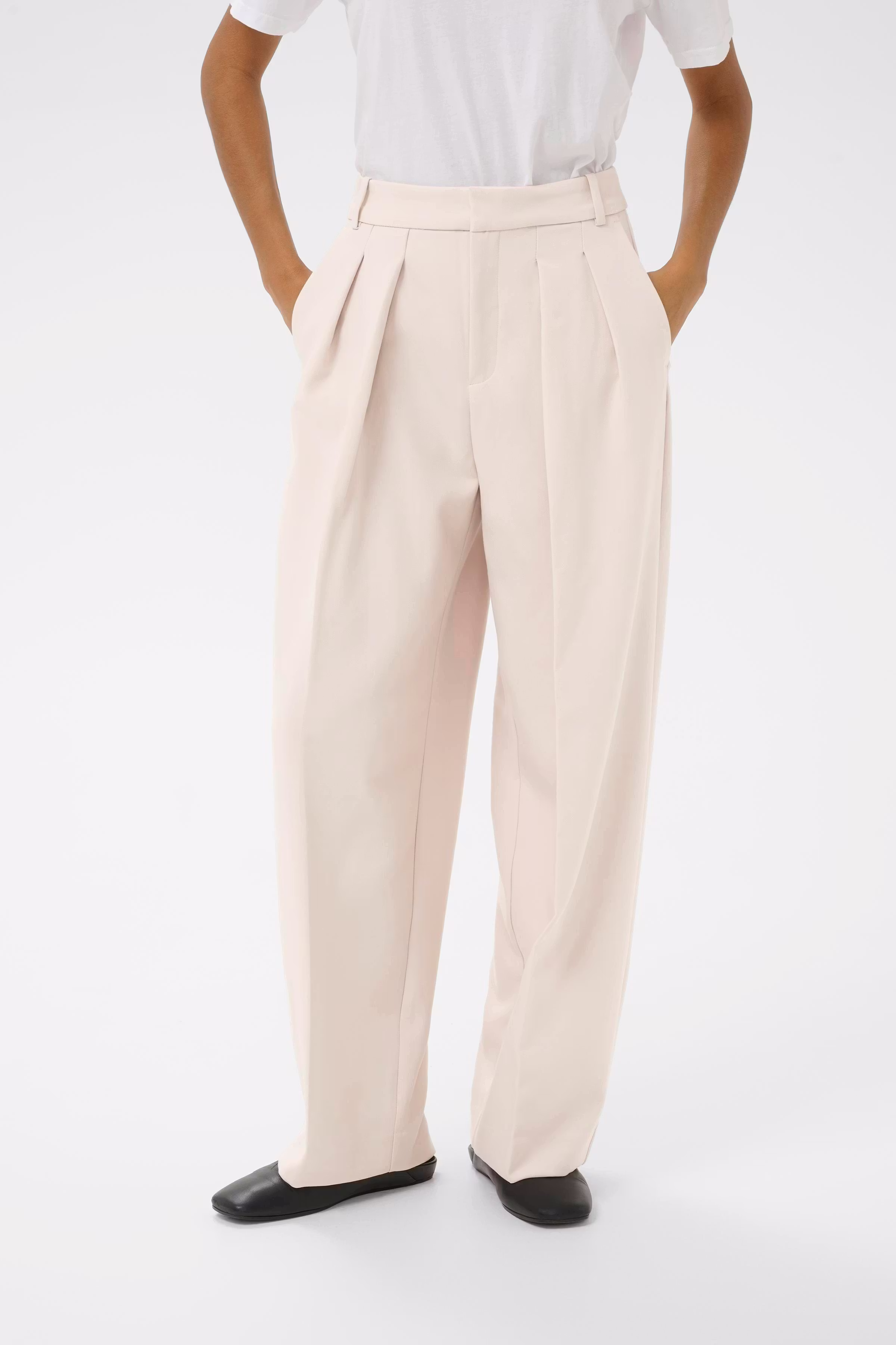 BryelleIW Bukser LOOKBOOK FRONT 30110991-130403