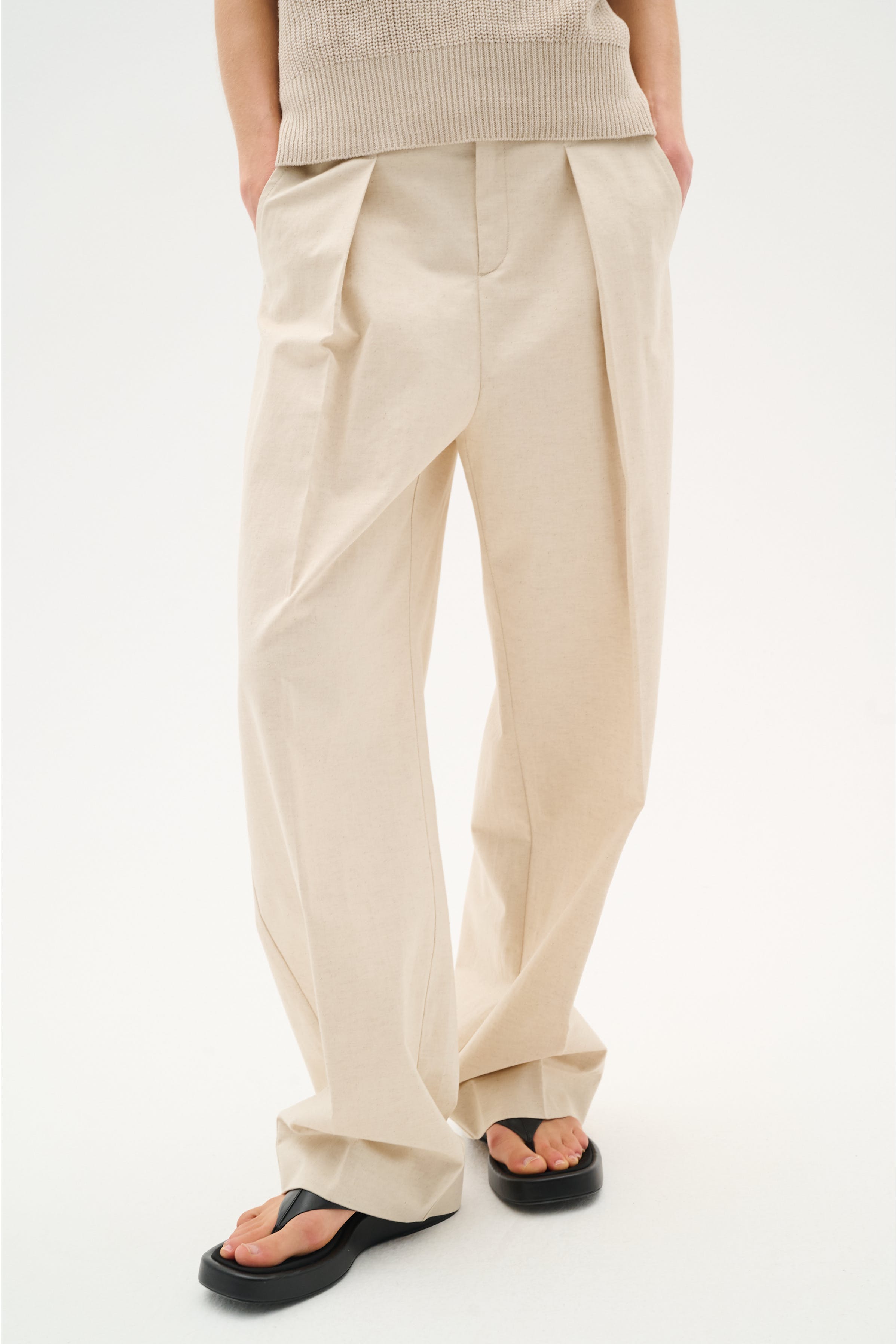 WenIW Trousers LOOKBOOK FRONT 30110301-1304031