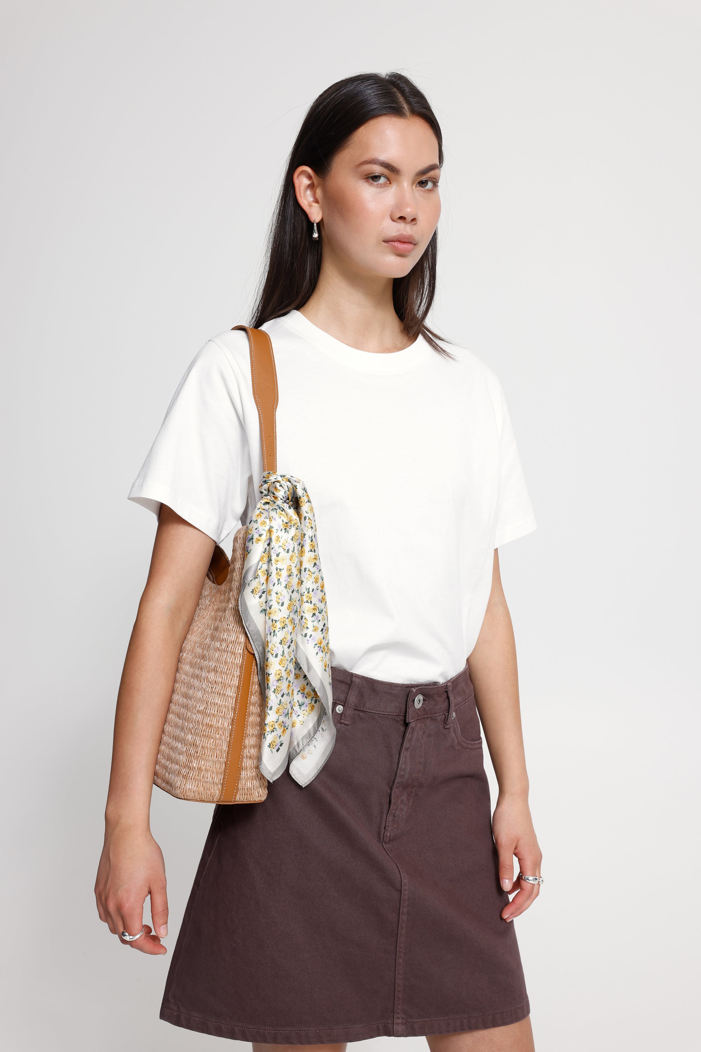 IASMILLA Tuch LOOKBOOK FRONT 20126131-1207201