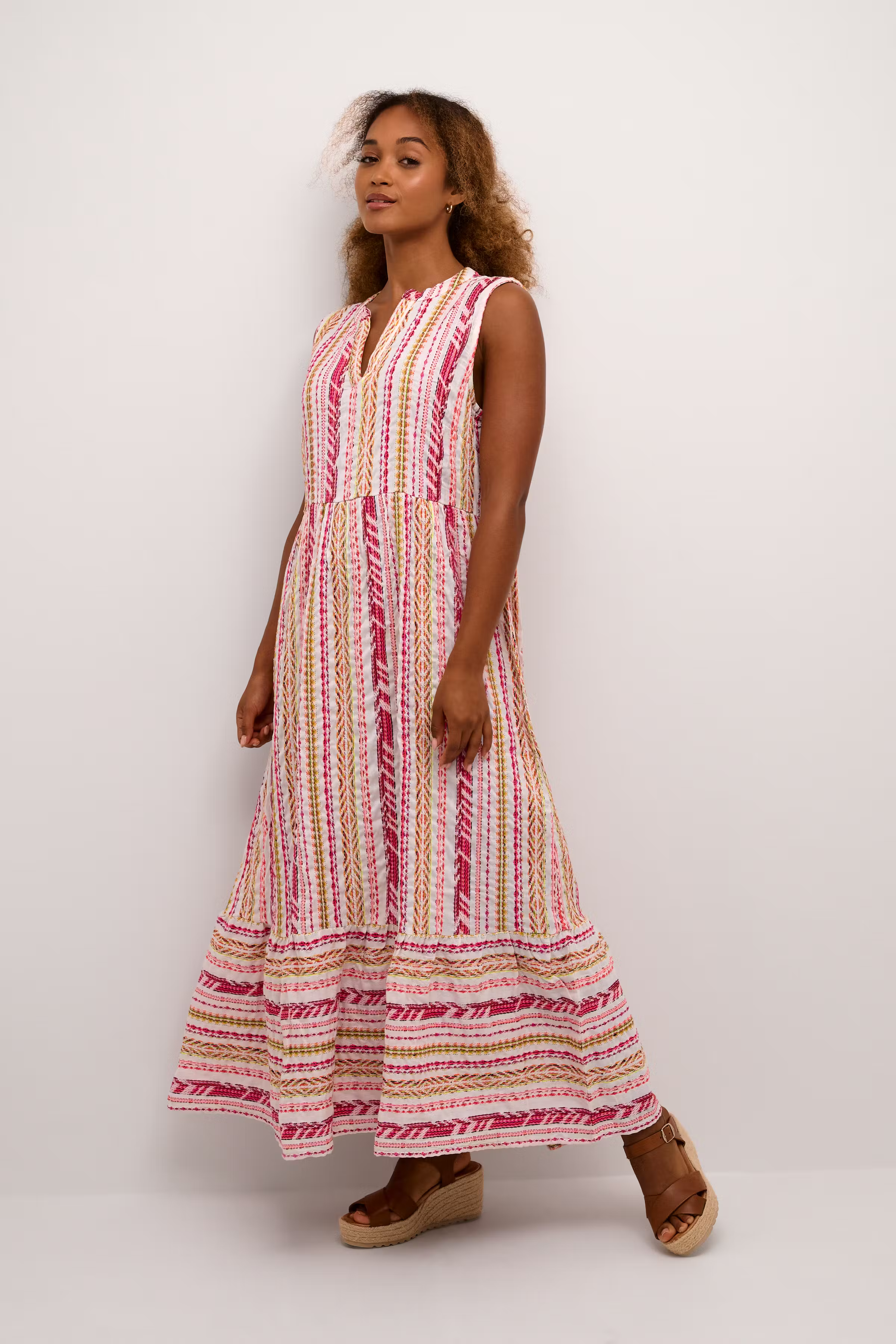CRPeony Jurk LOOKBOOK FRONT 10612508-105915