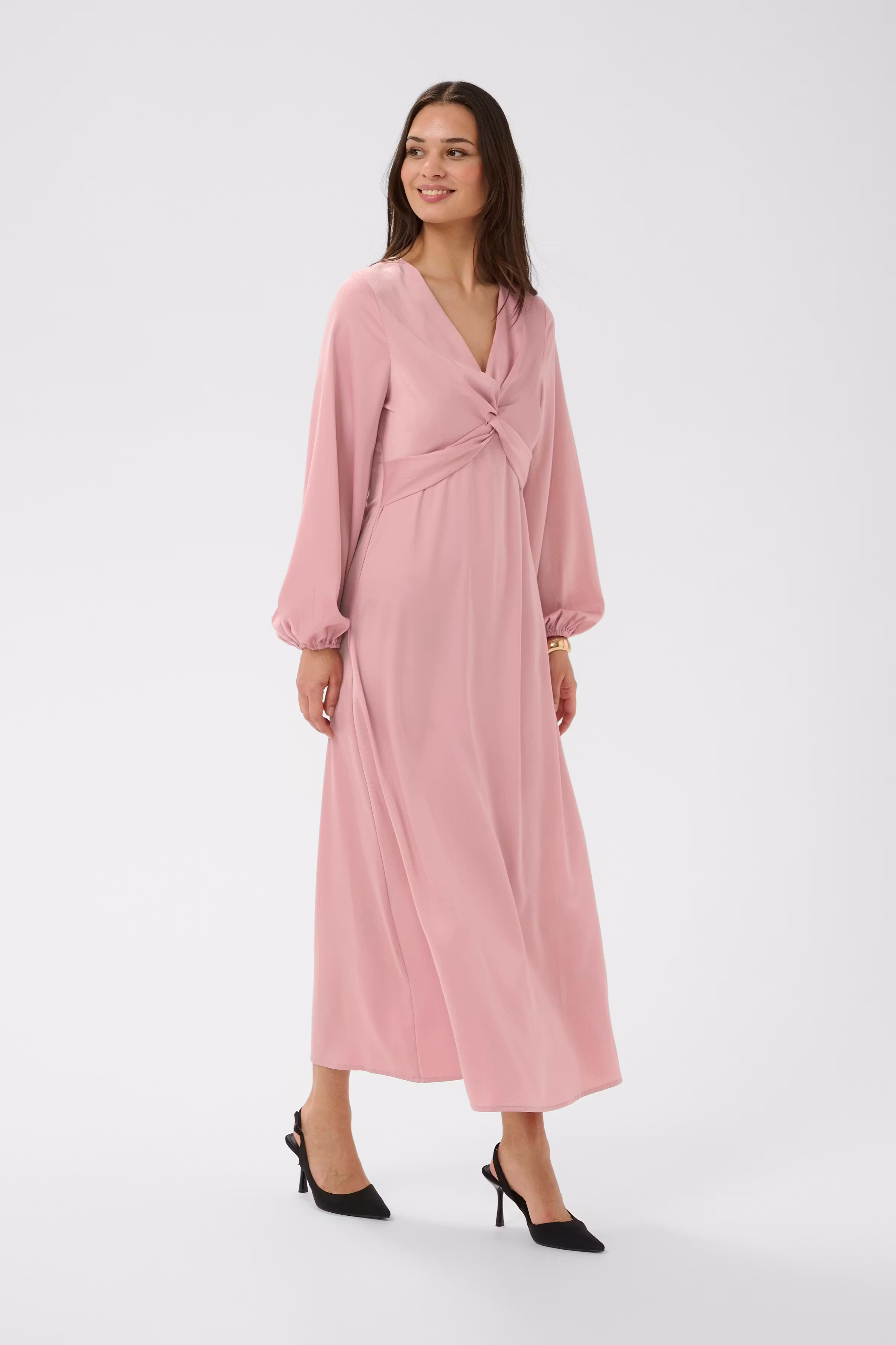 KAsadie Kjole LOOKBOOK FRONT 10512167-109900