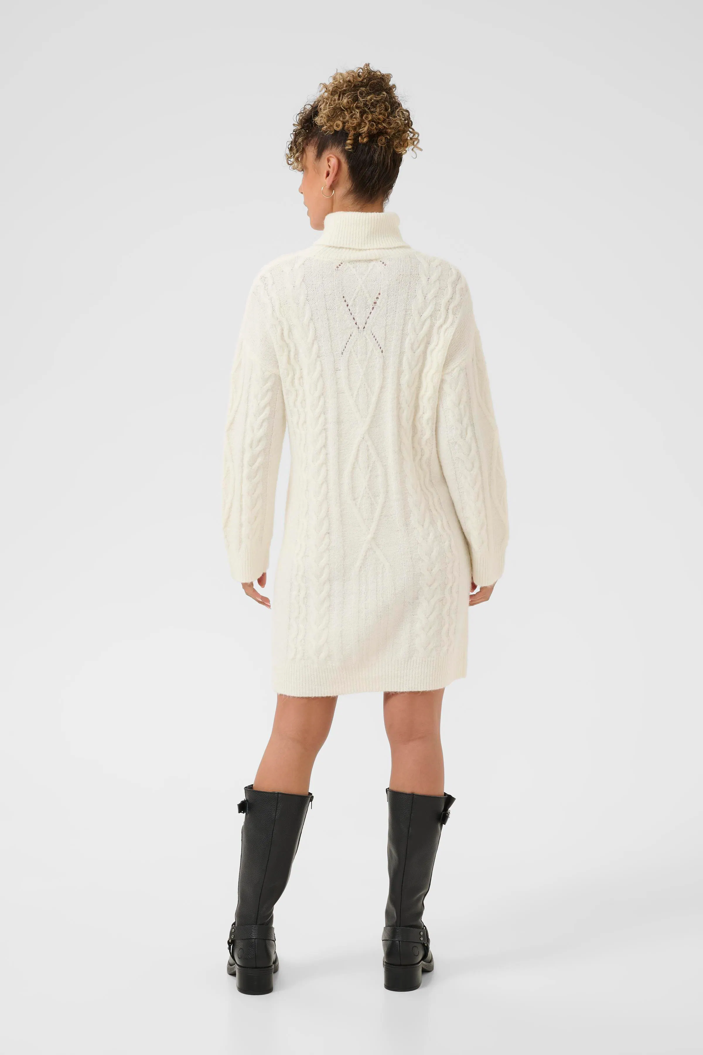 CRSkie Dress LOOKBOOK BACK 10614433-1107011