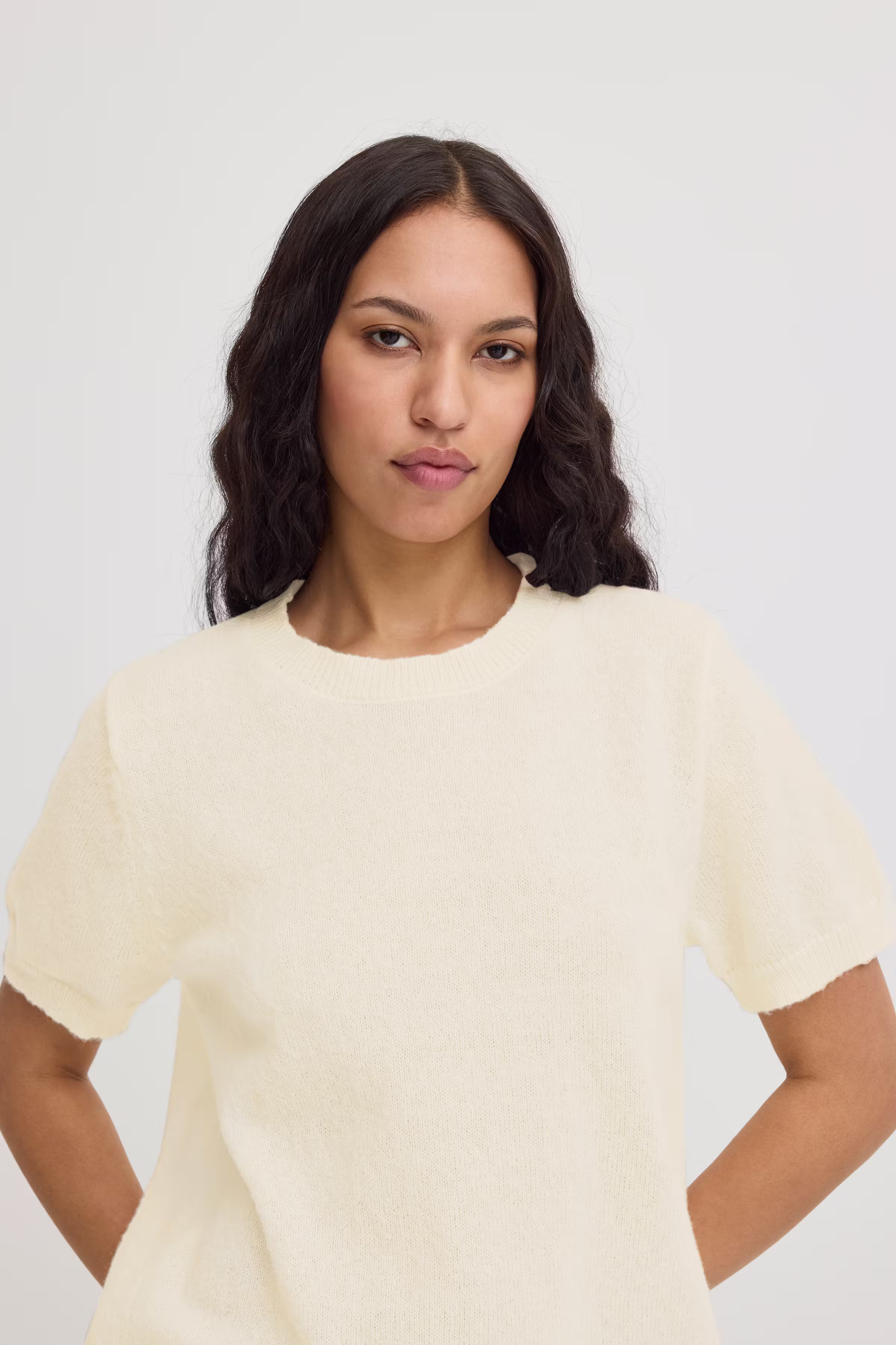 IHDAMILO Kortermet LOOKBOOK DETAIL 20123480-130905