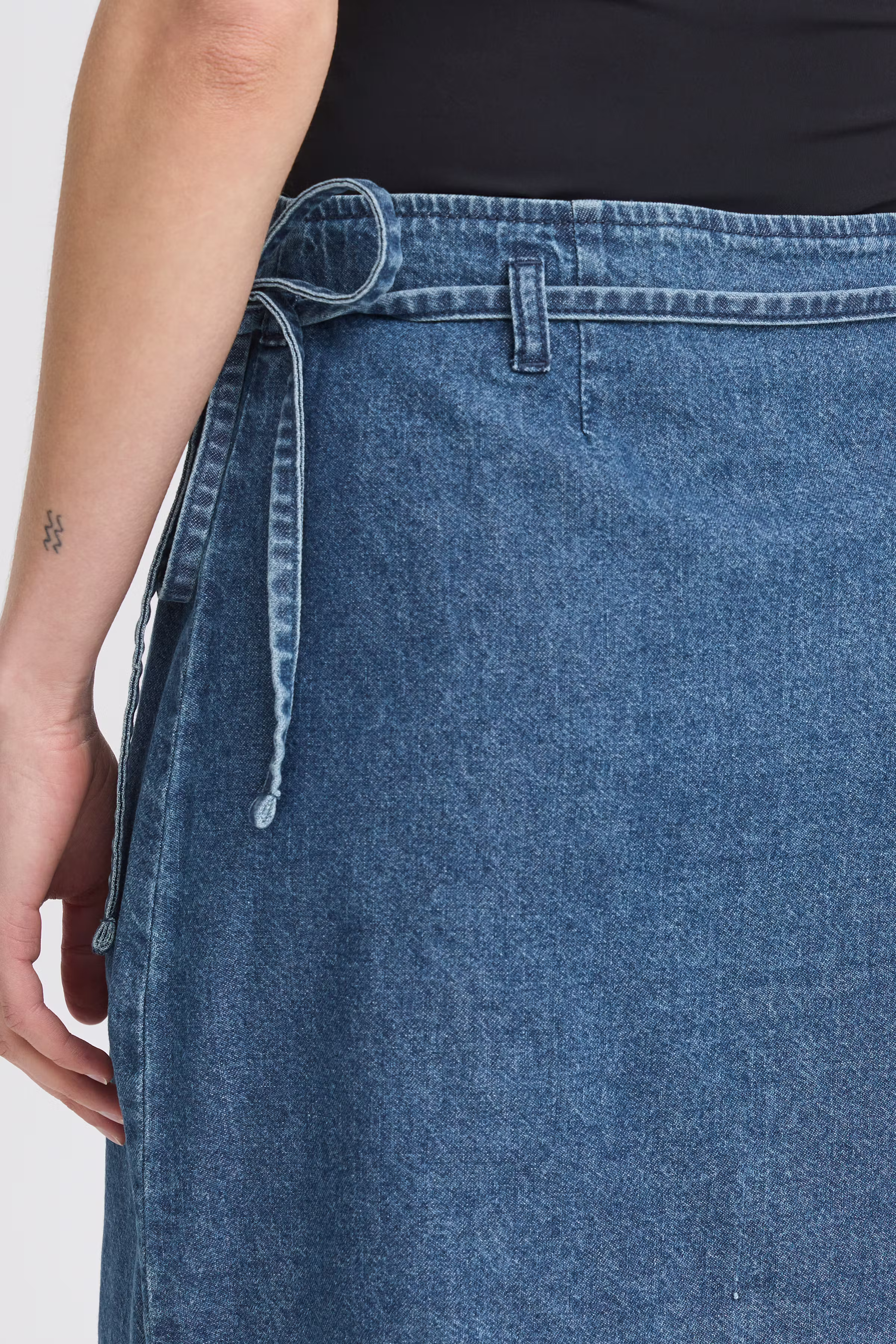 IHDALLAS Skirt LOOKBOOK DETAIL 20123210-200339