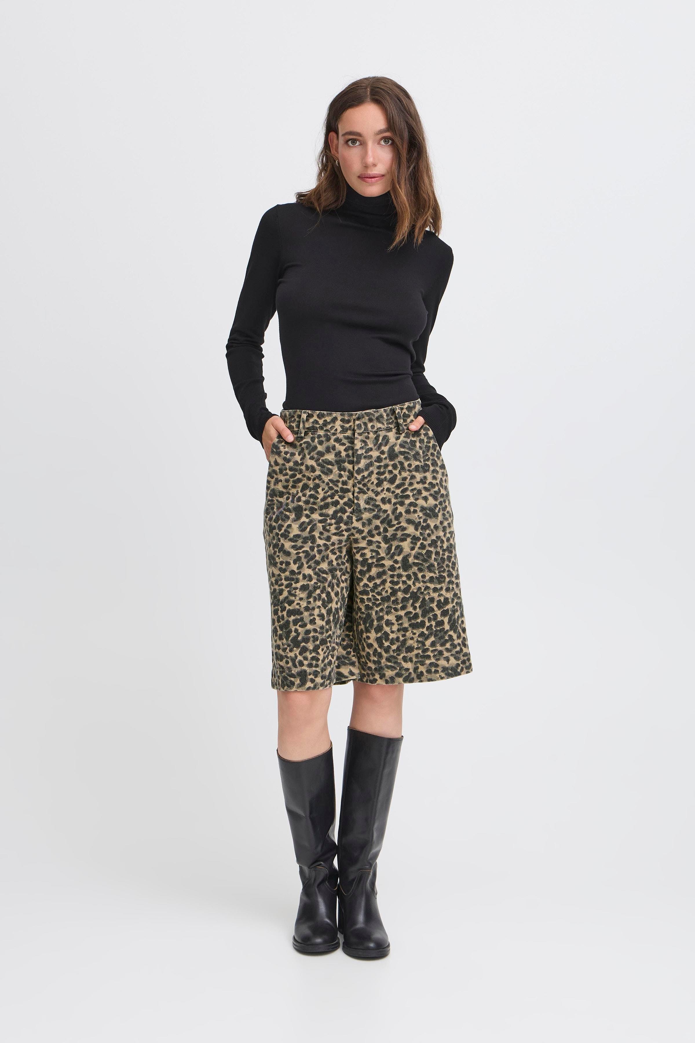 IHXHARLOW Shorts LOOKBOOK FRONT 20123922-205662