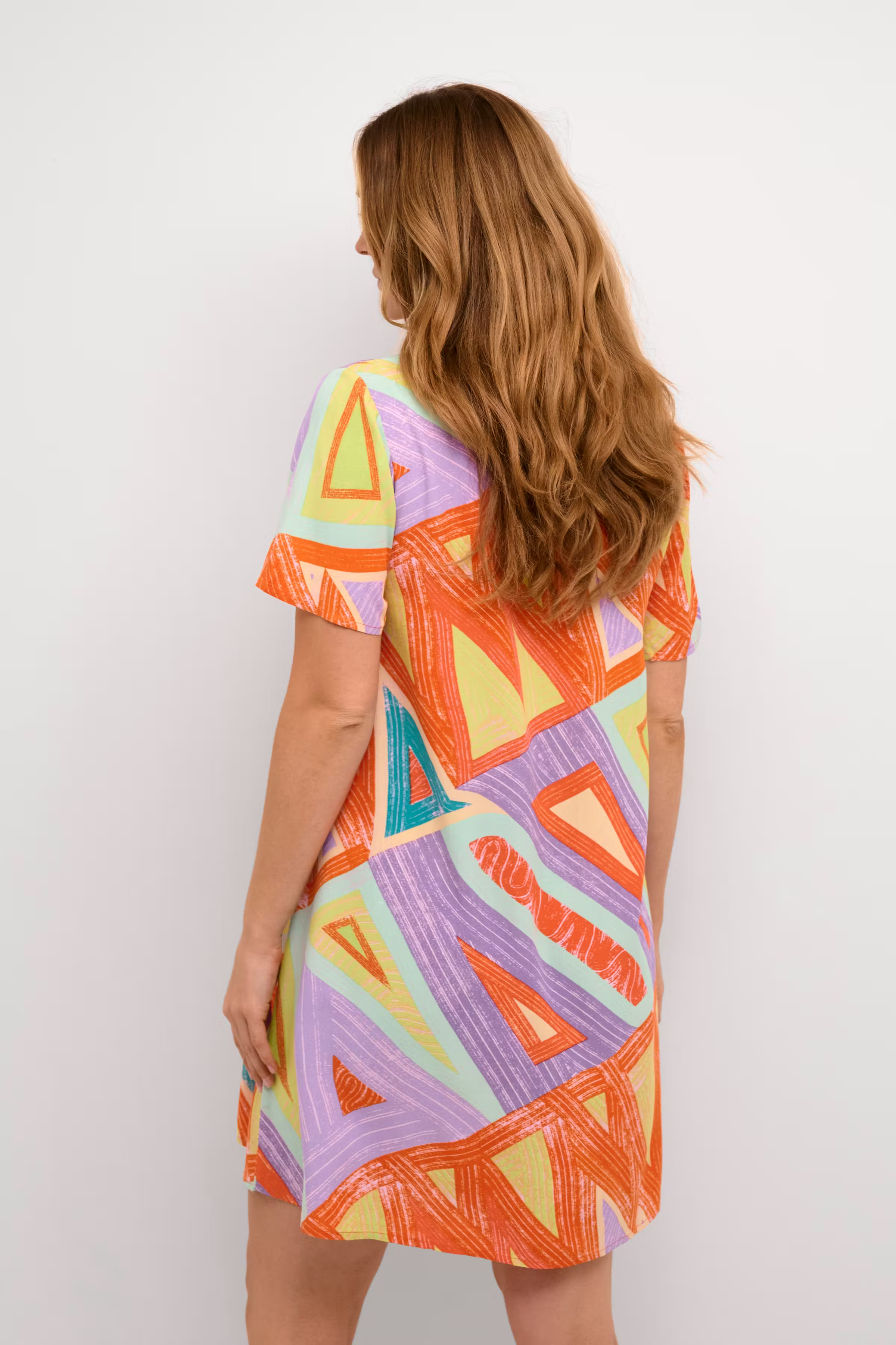 CRGia Kleid LOOKBOOK BACK 10612496-105812