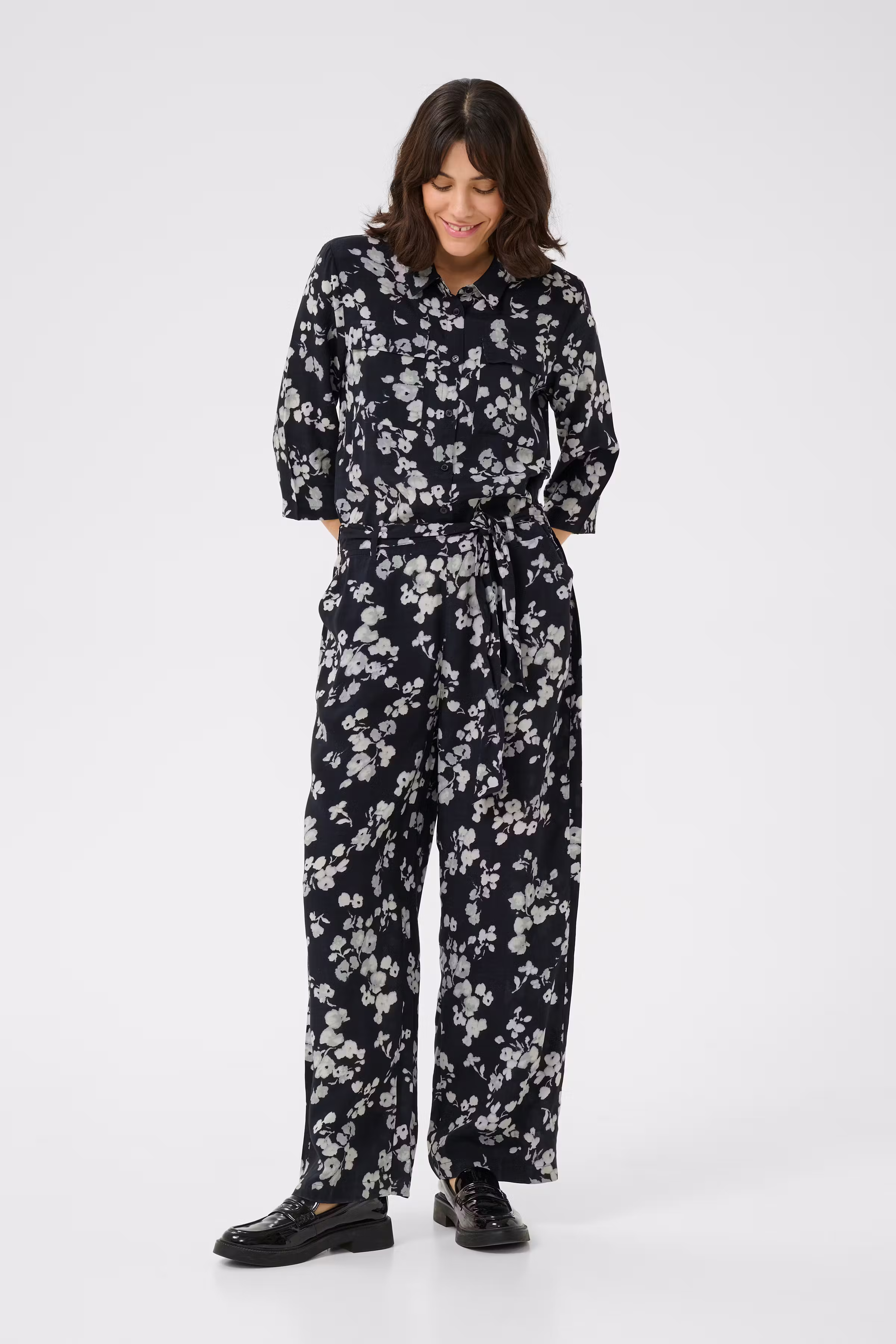 KApollie Jumpsuit LOOKBOOK FRONT 10509533-106800