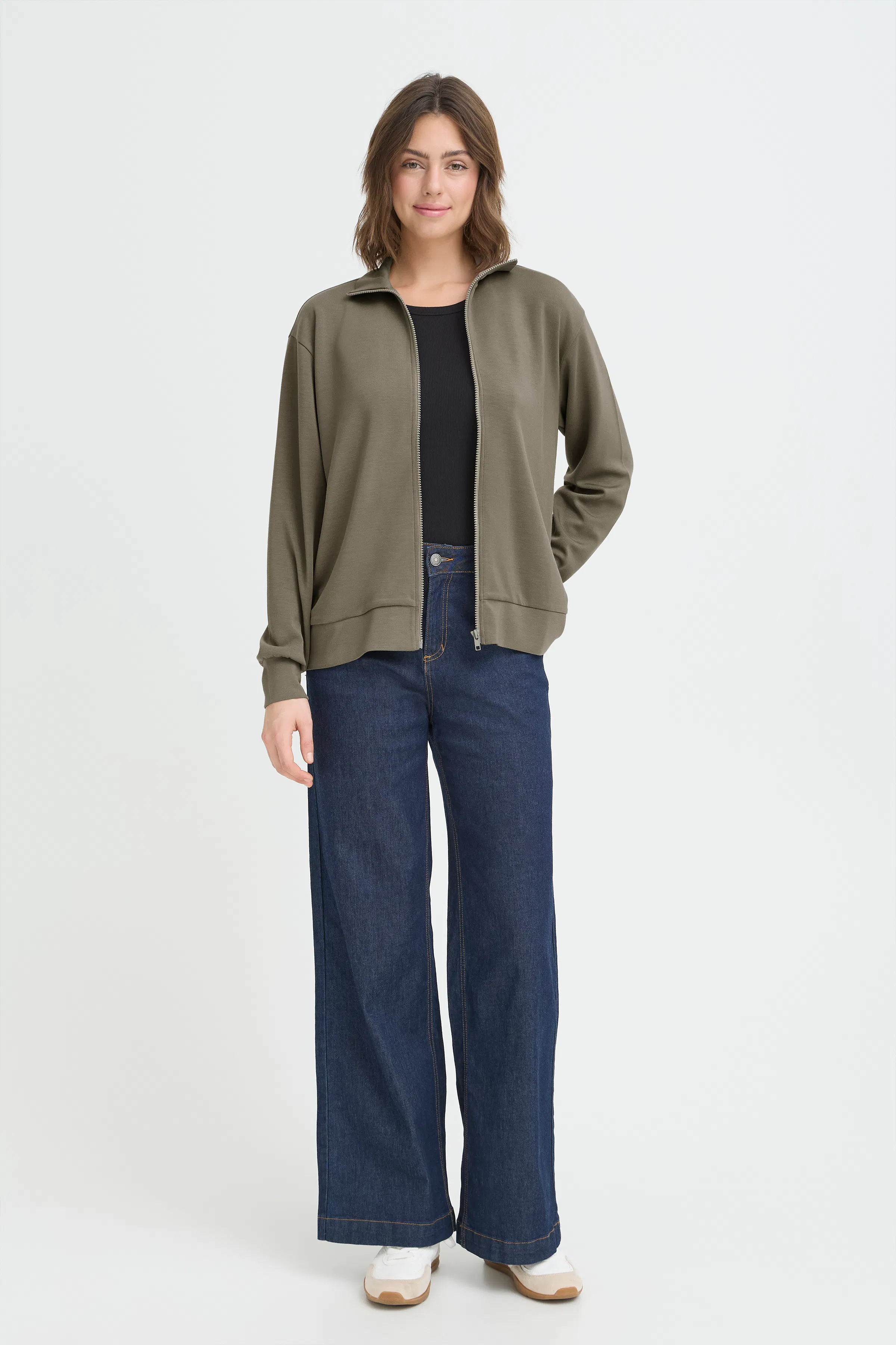 FRAURORA Sweatshirt LOOKBOOK FRONT 20617465-180516