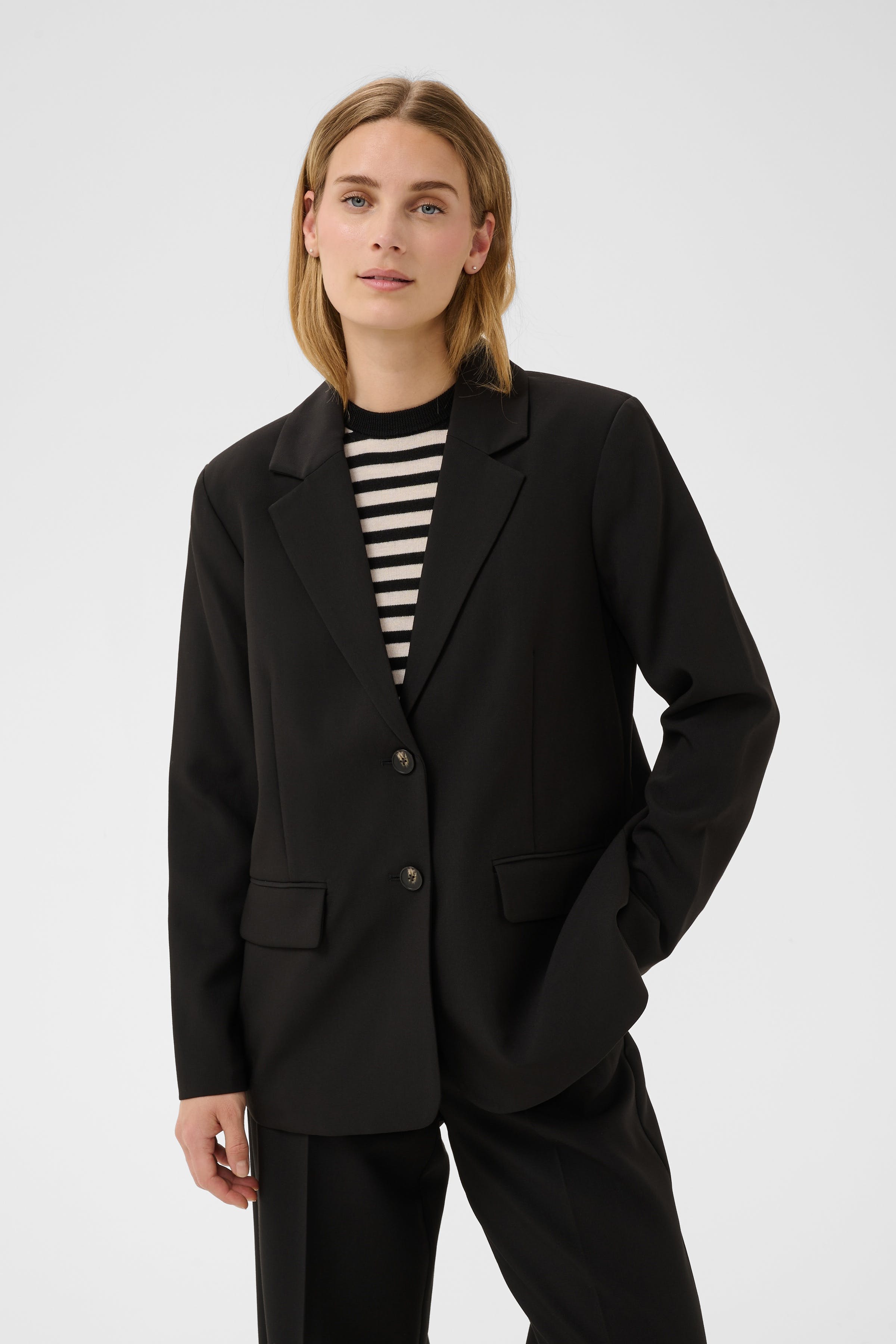 NaraPW Blazer LOOKBOOK FRONT 30309785-194008