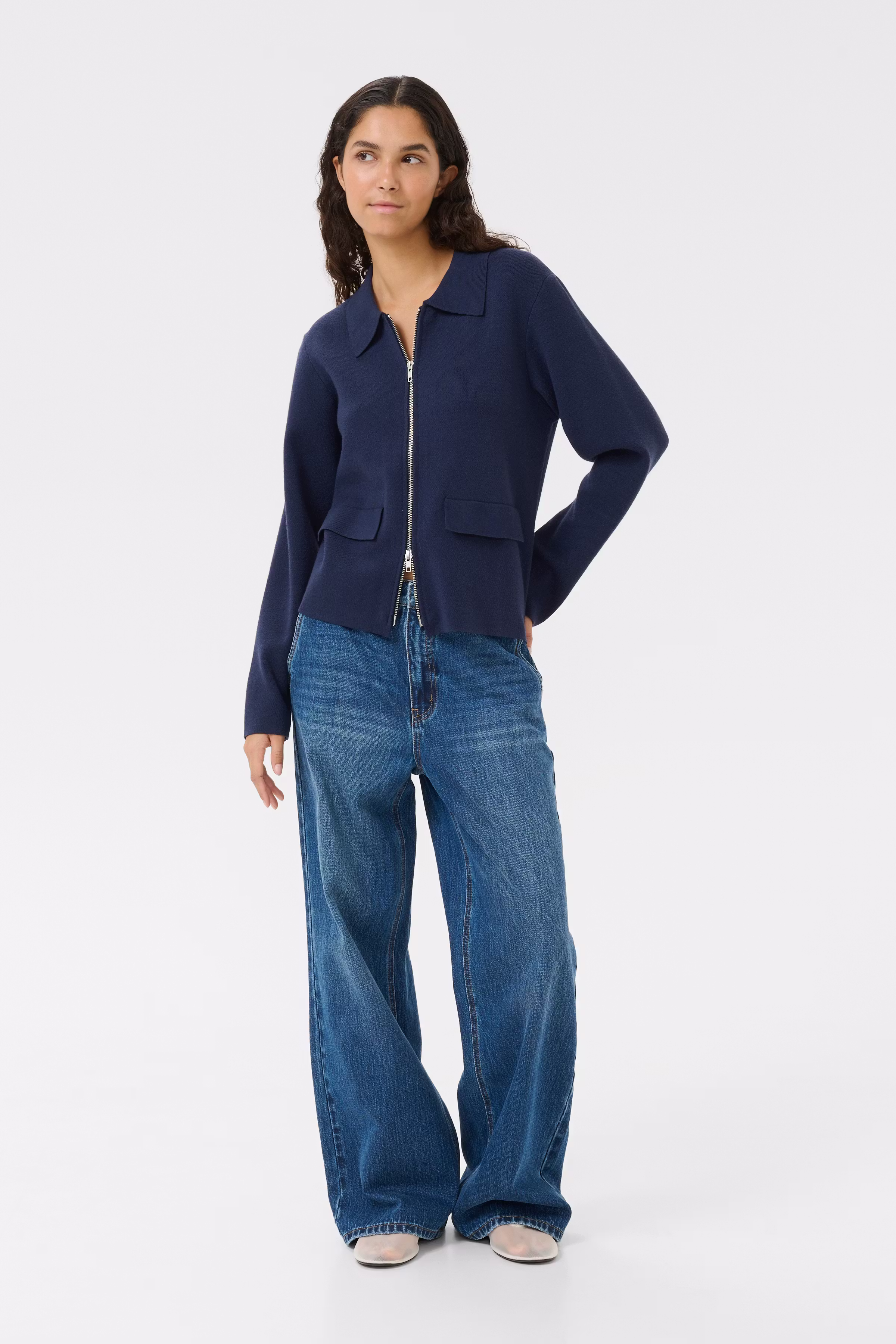 KBAntonella Cardigan LOOKBOOK FRONT 10105543-194016