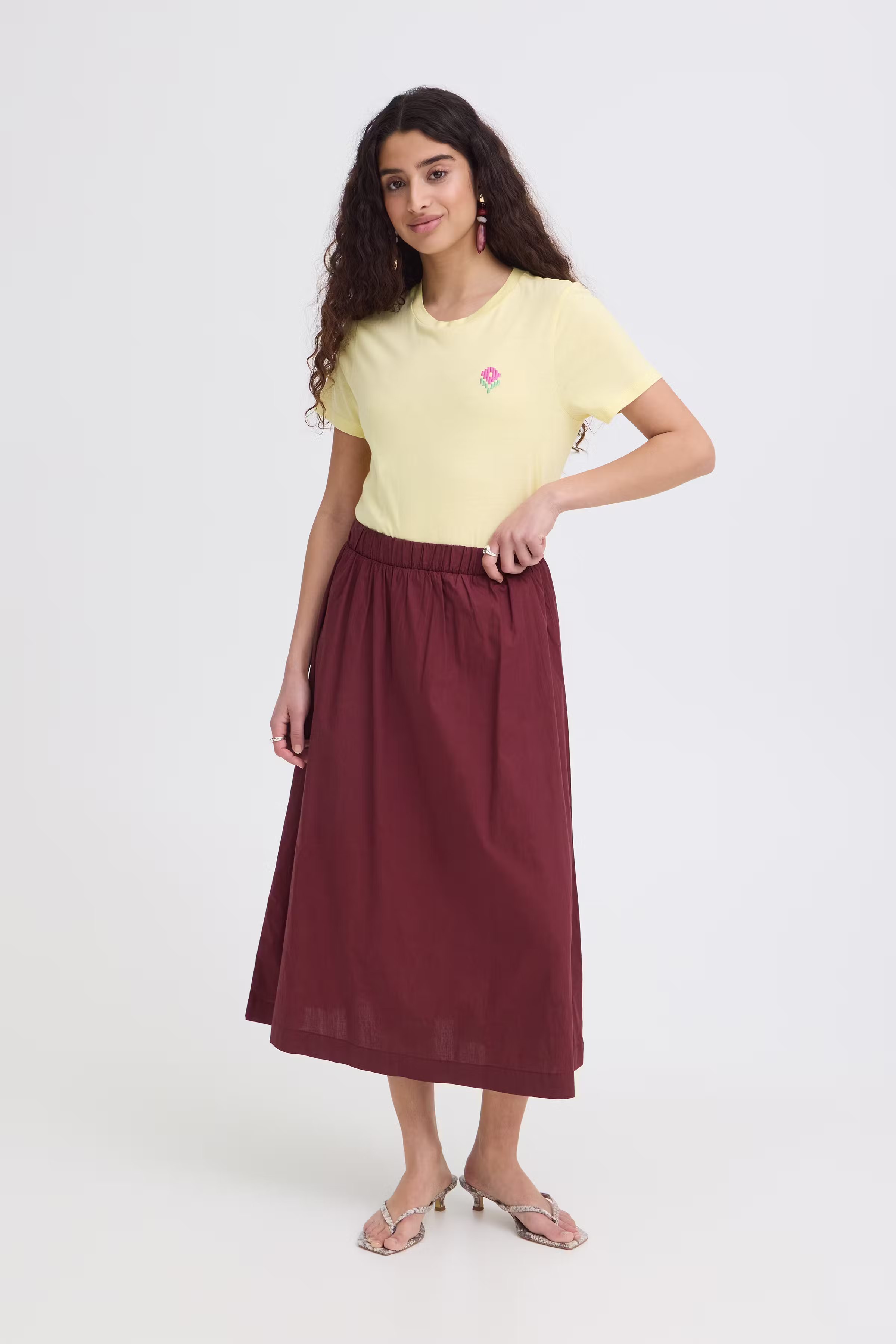 IHLELAYA Skjørt LOOKBOOK FRONT 20125758-191623