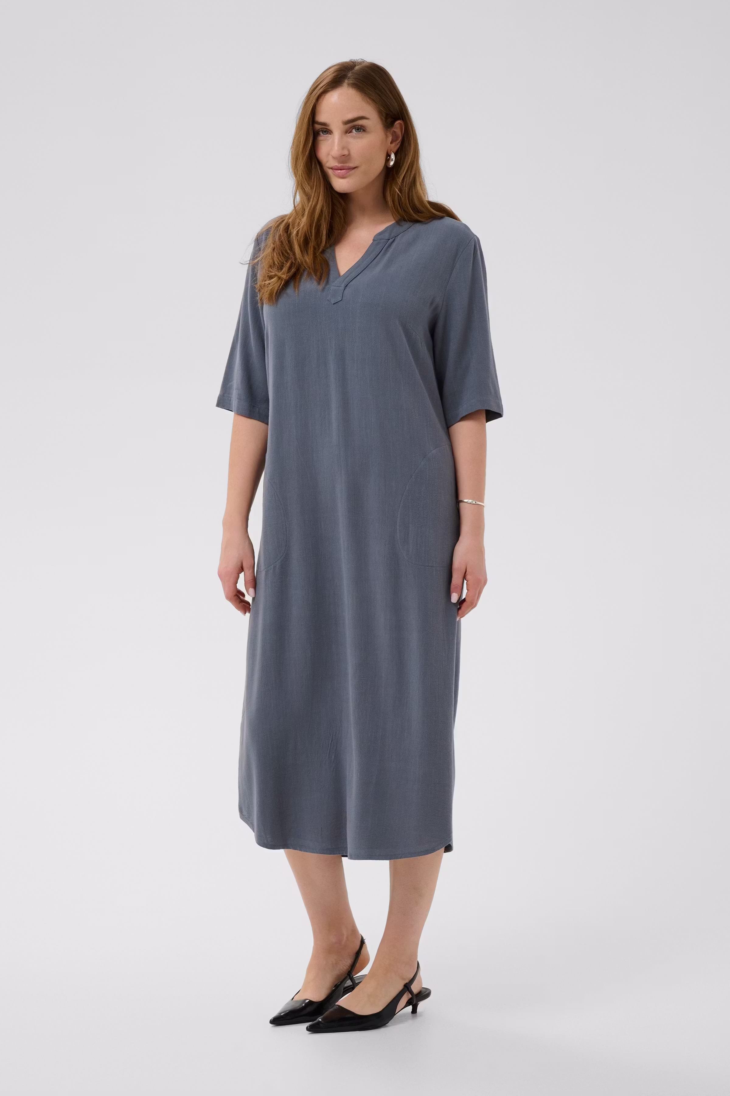 BPhella Jurk LOOKBOOK FRONT 40200105-108654