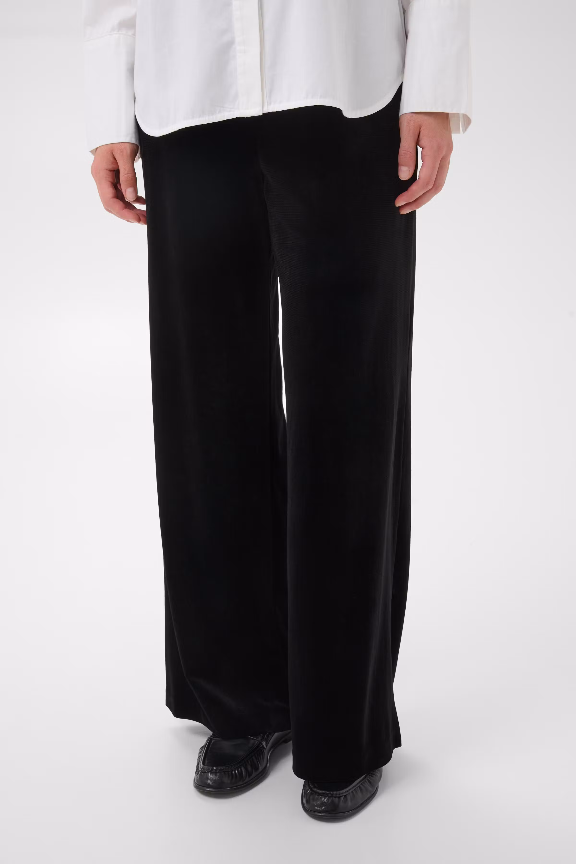 DhanyoPW Broek LOOKBOOK FRONT 30311061-194008