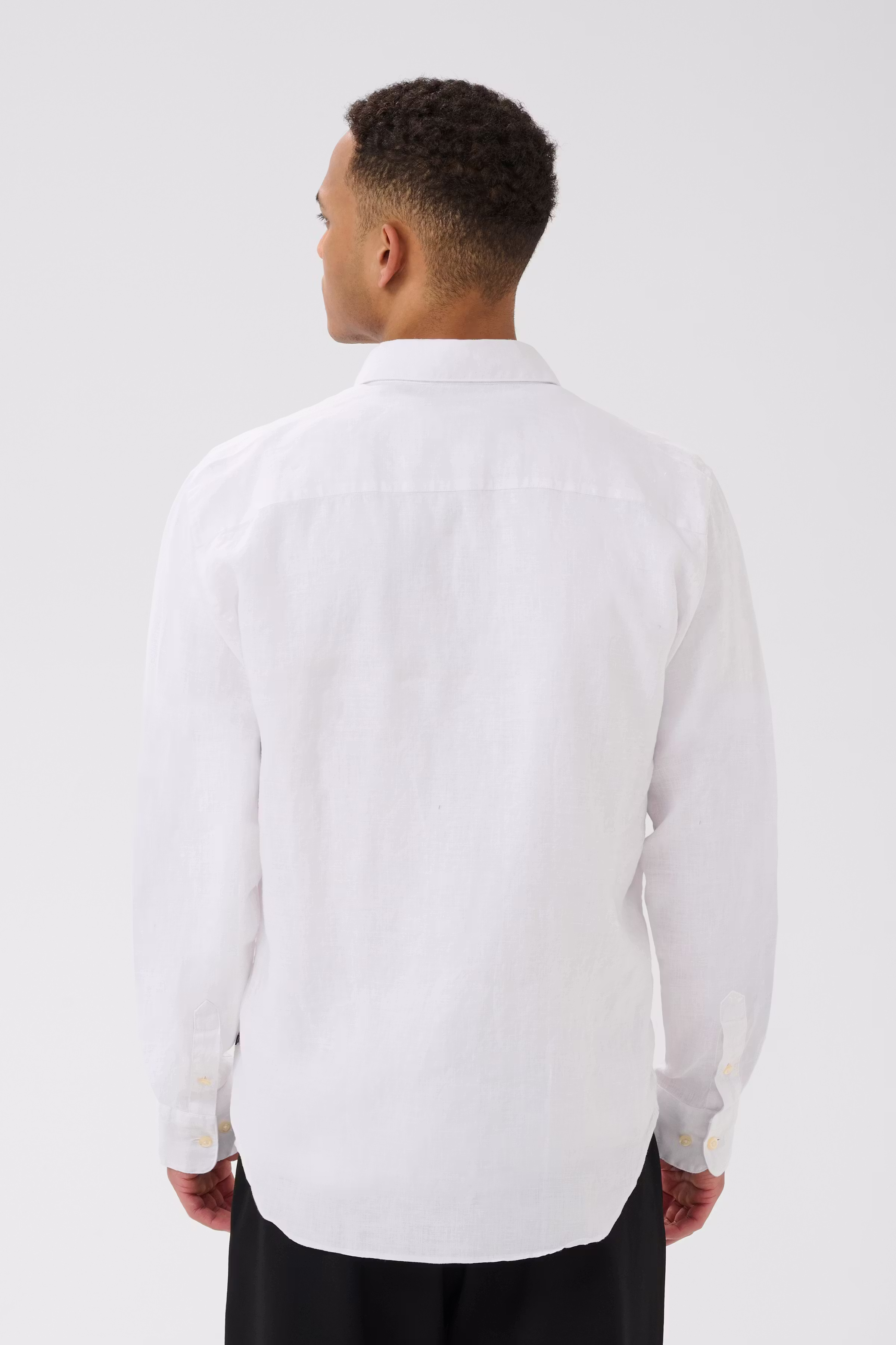 MAmarc linen shirt LOOKBOOK BACK 30205841-114001