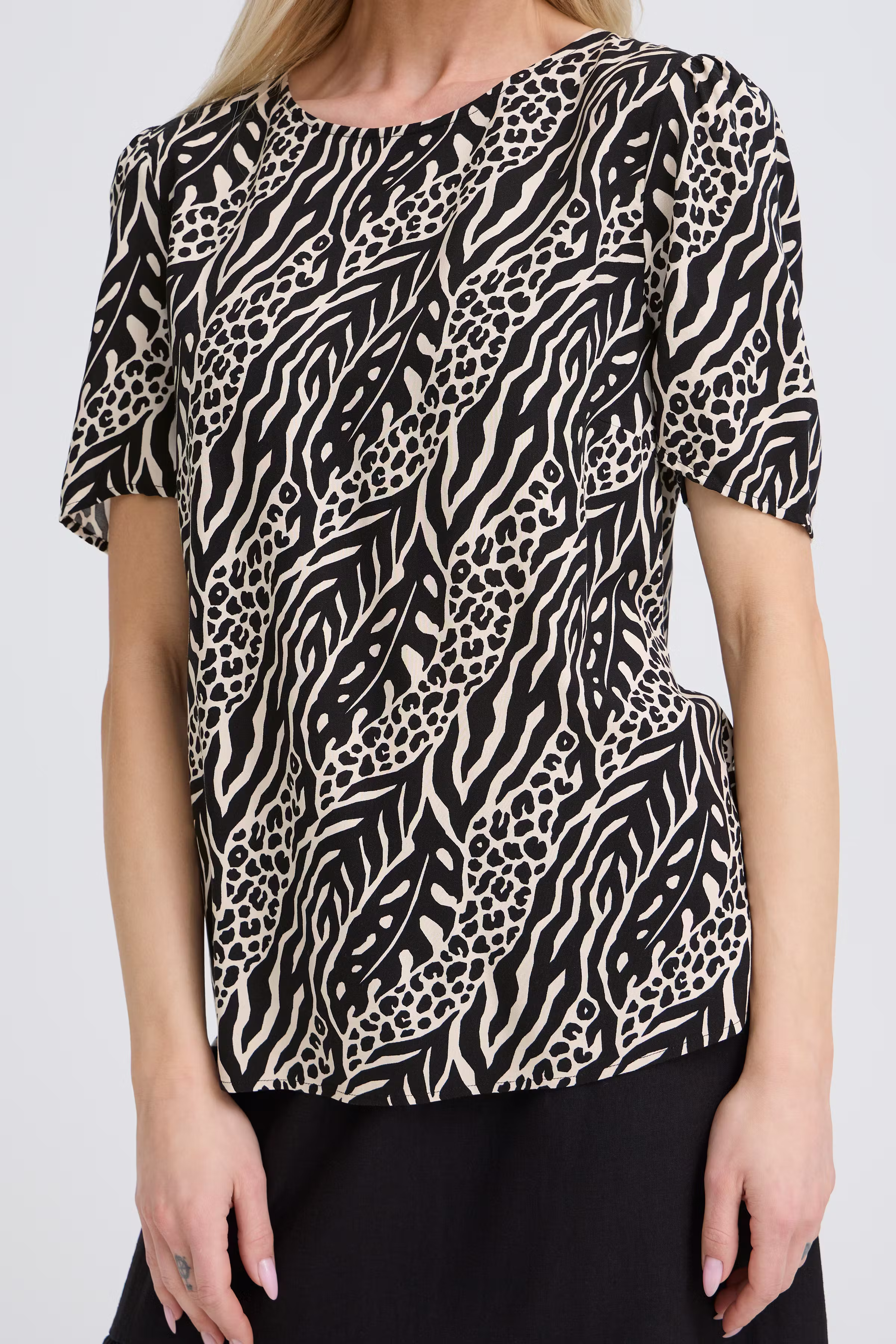 BYMMJOELLA Blouse LOOKBOOK DETAIL 20811222-900006691
