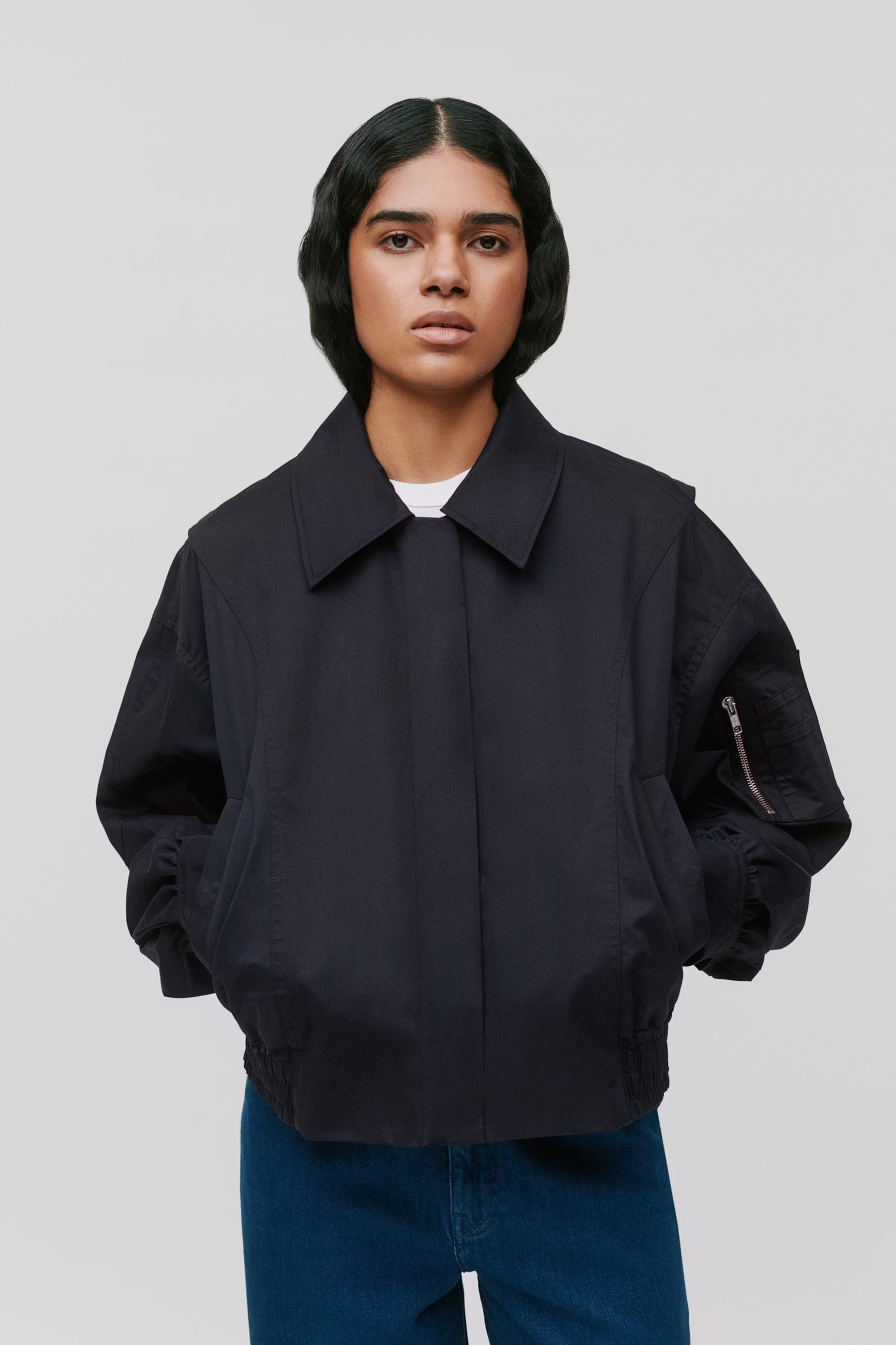 JANE Outerwear LOOKBOOK FRONT 30600770-BL900