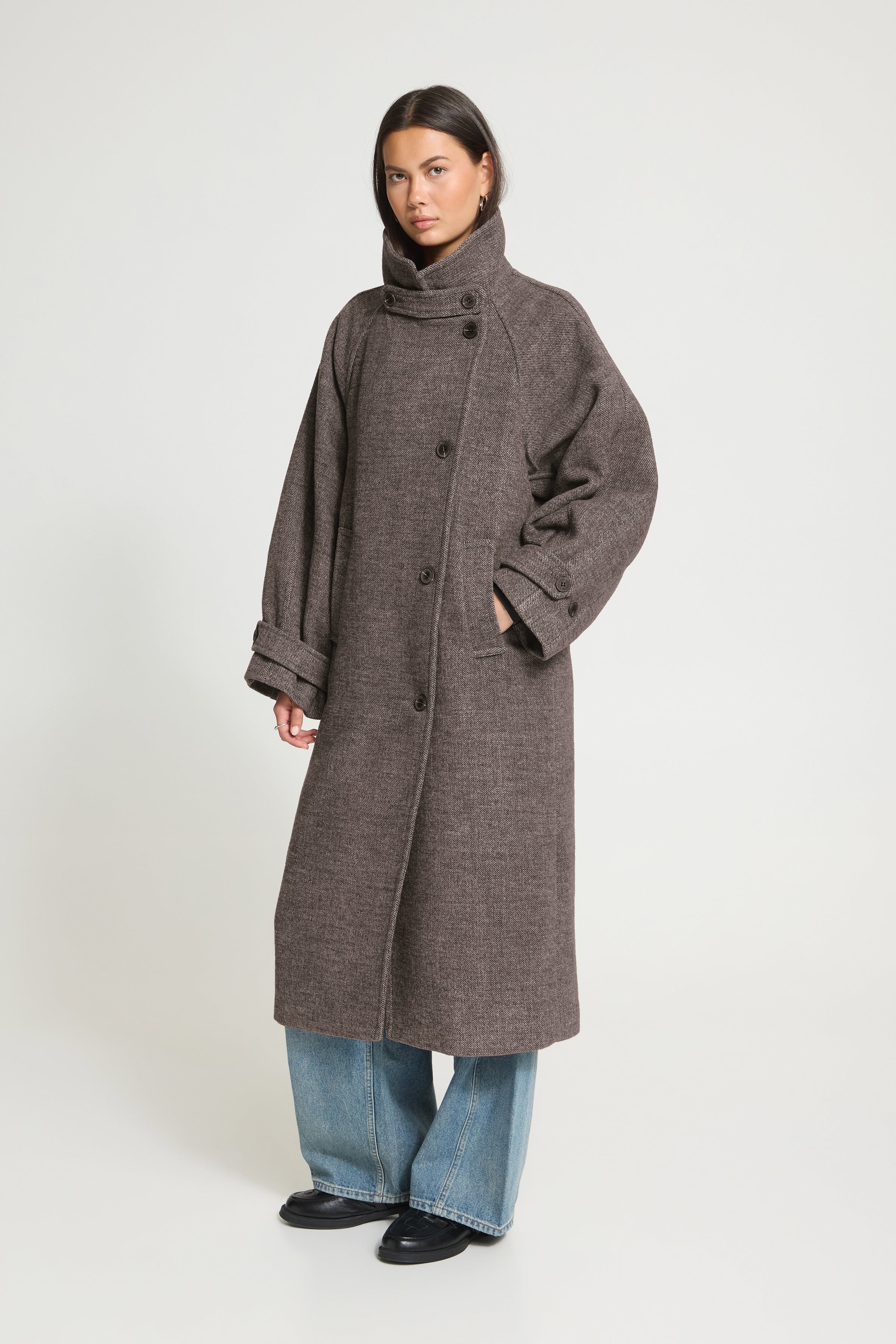 IHGAZIVA Ytterplagg LOOKBOOK FRONT 20121199-1909121