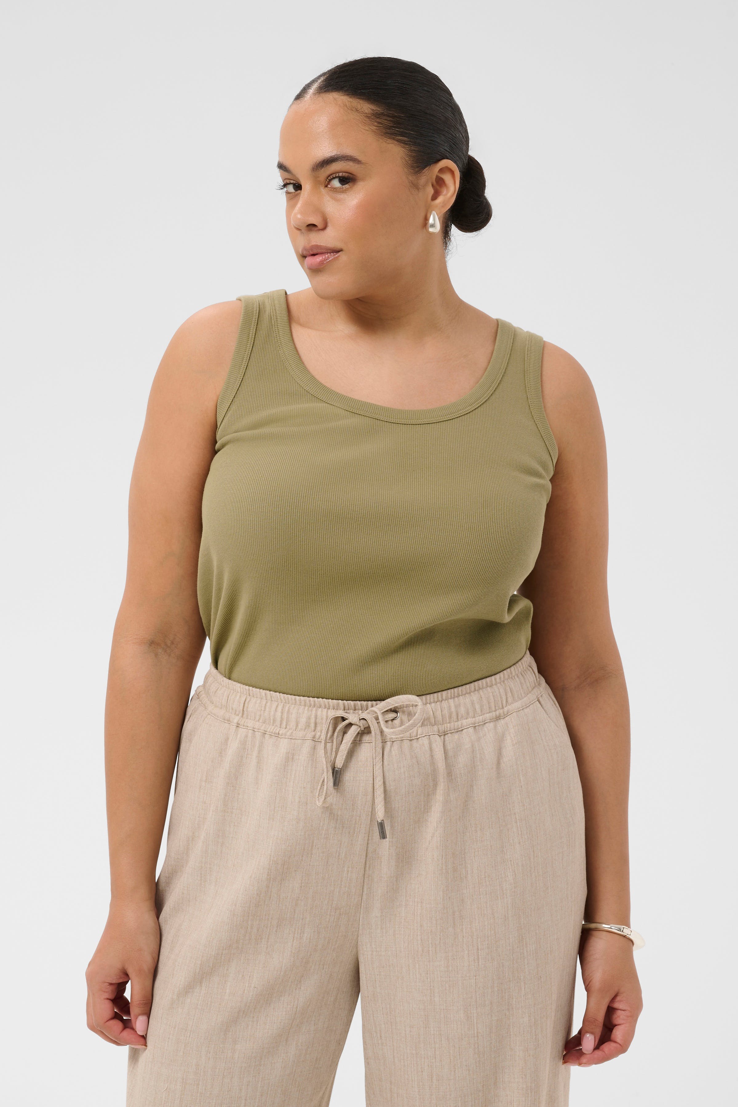 KCcarina Top LOOKBOOK FRONT 10581396-170620