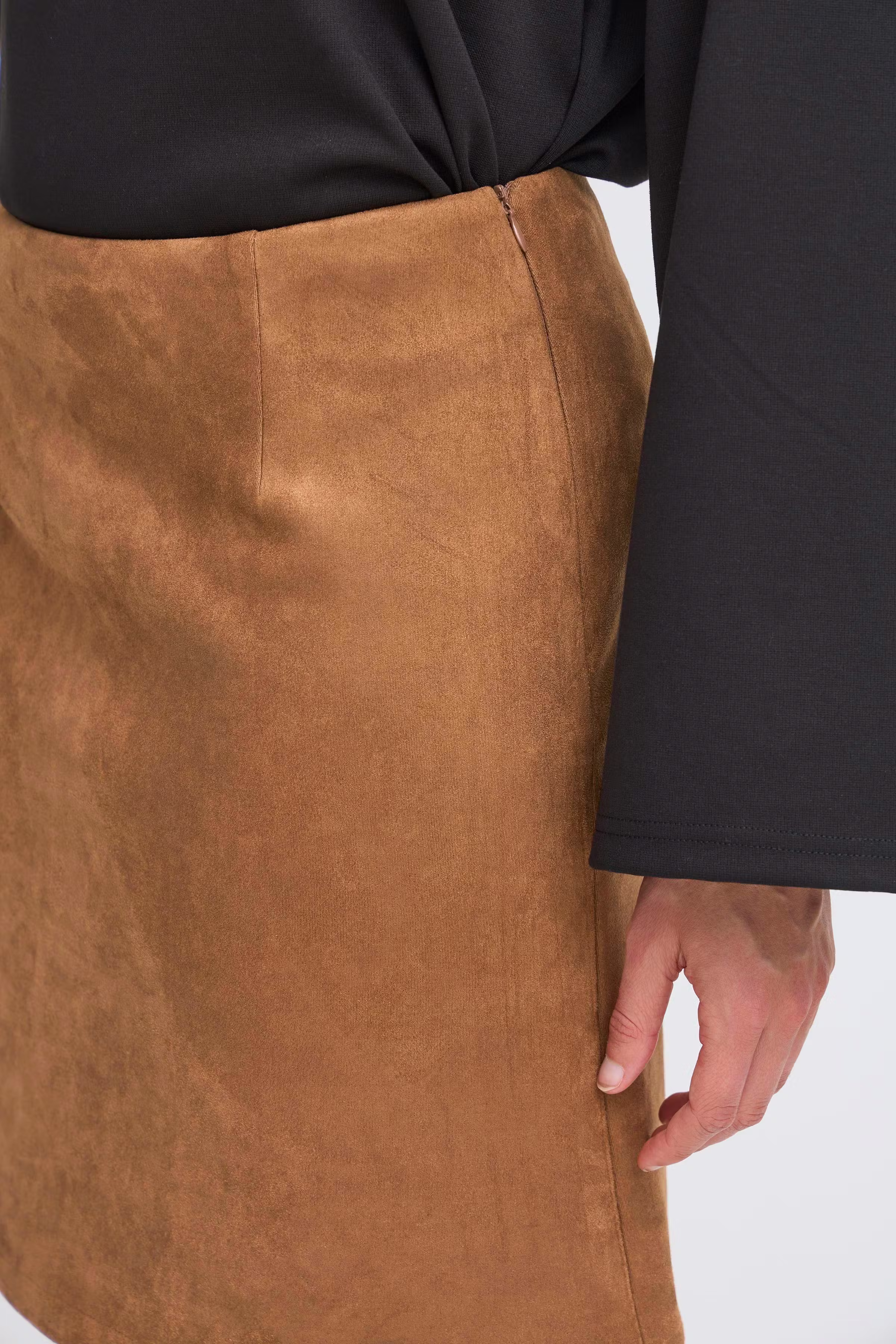 IHXCALLIE Rock LOOKBOOK DETAIL 20123921-181048