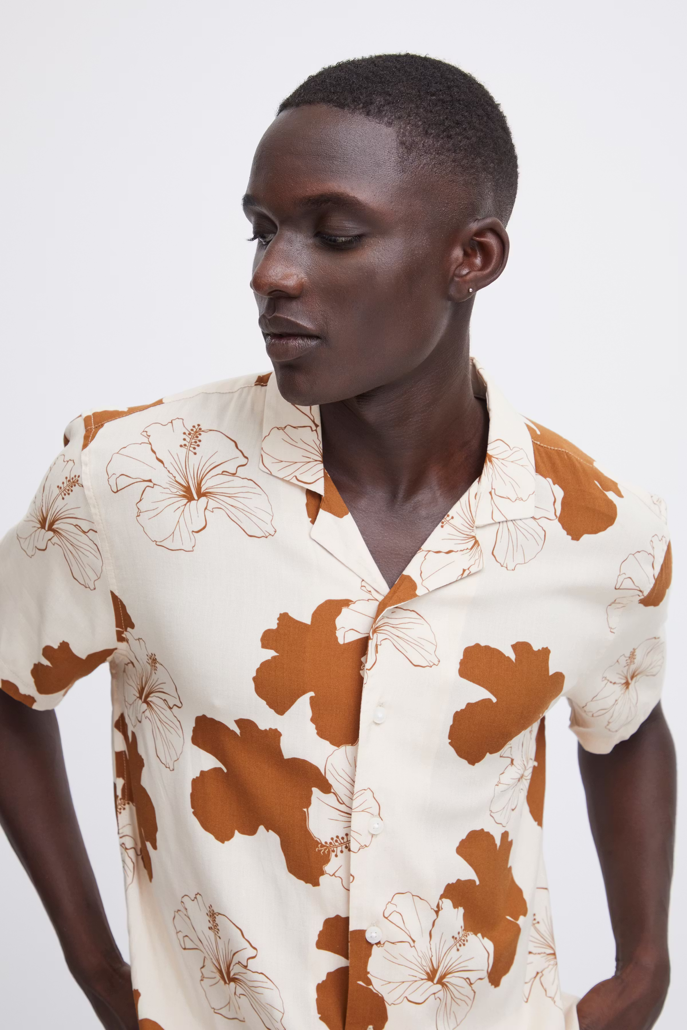 Kurzarmhemd LOOKBOOK DETAIL 20716383-181031