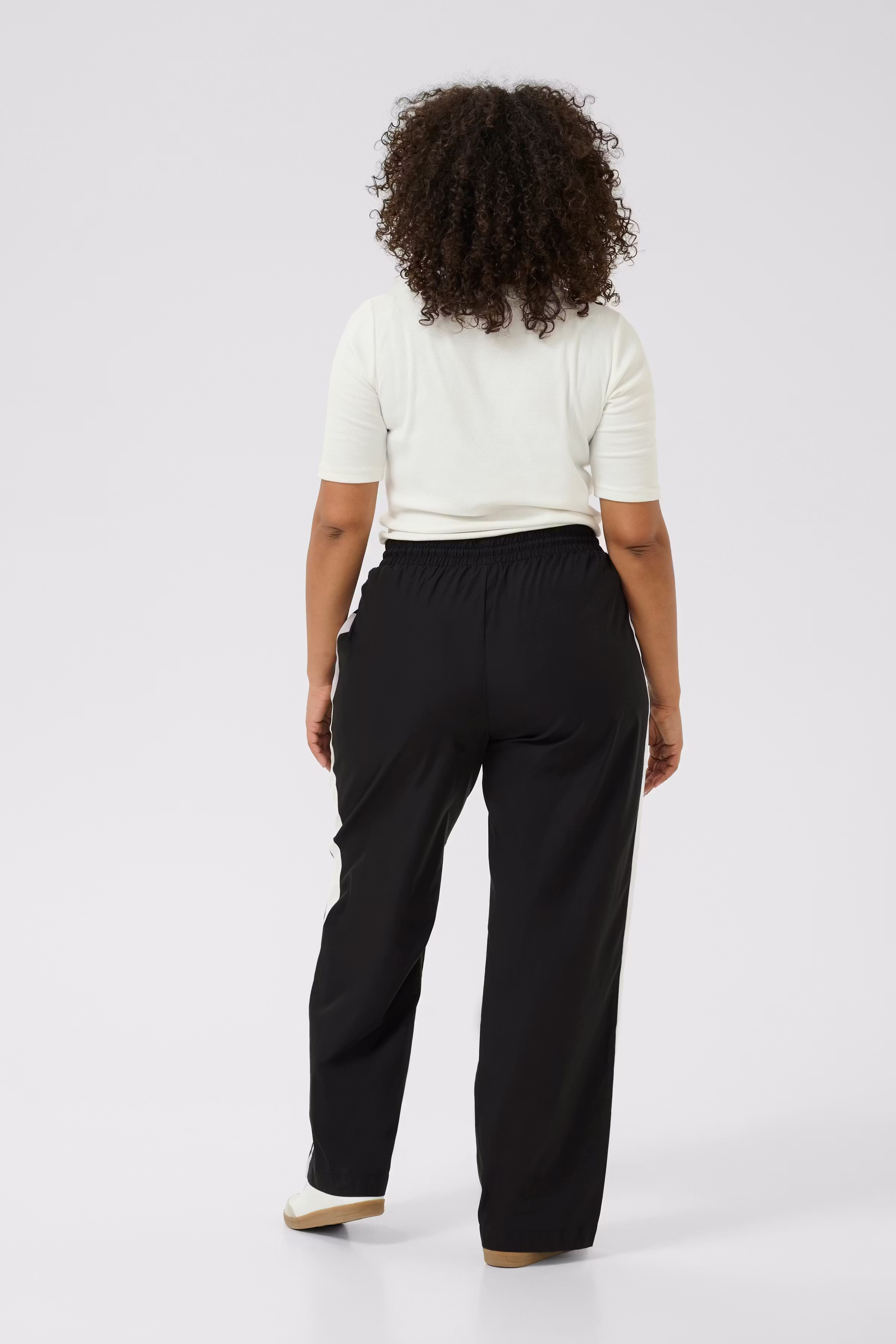 KCvenessa Bukser LOOKBOOK BACK 10583761-100121