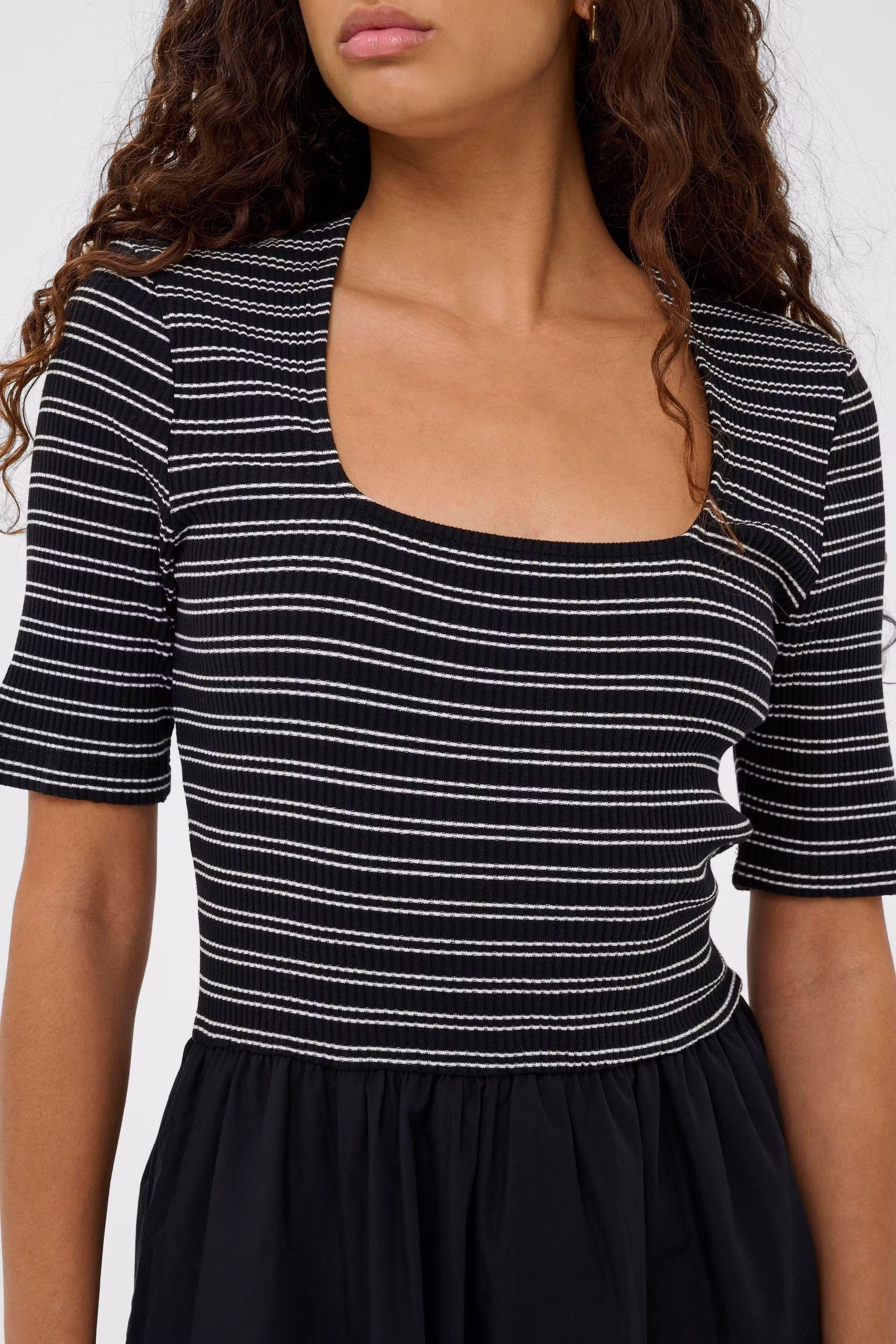 SLSimone Kjole LOOKBOOK DETAIL 30408964-194008