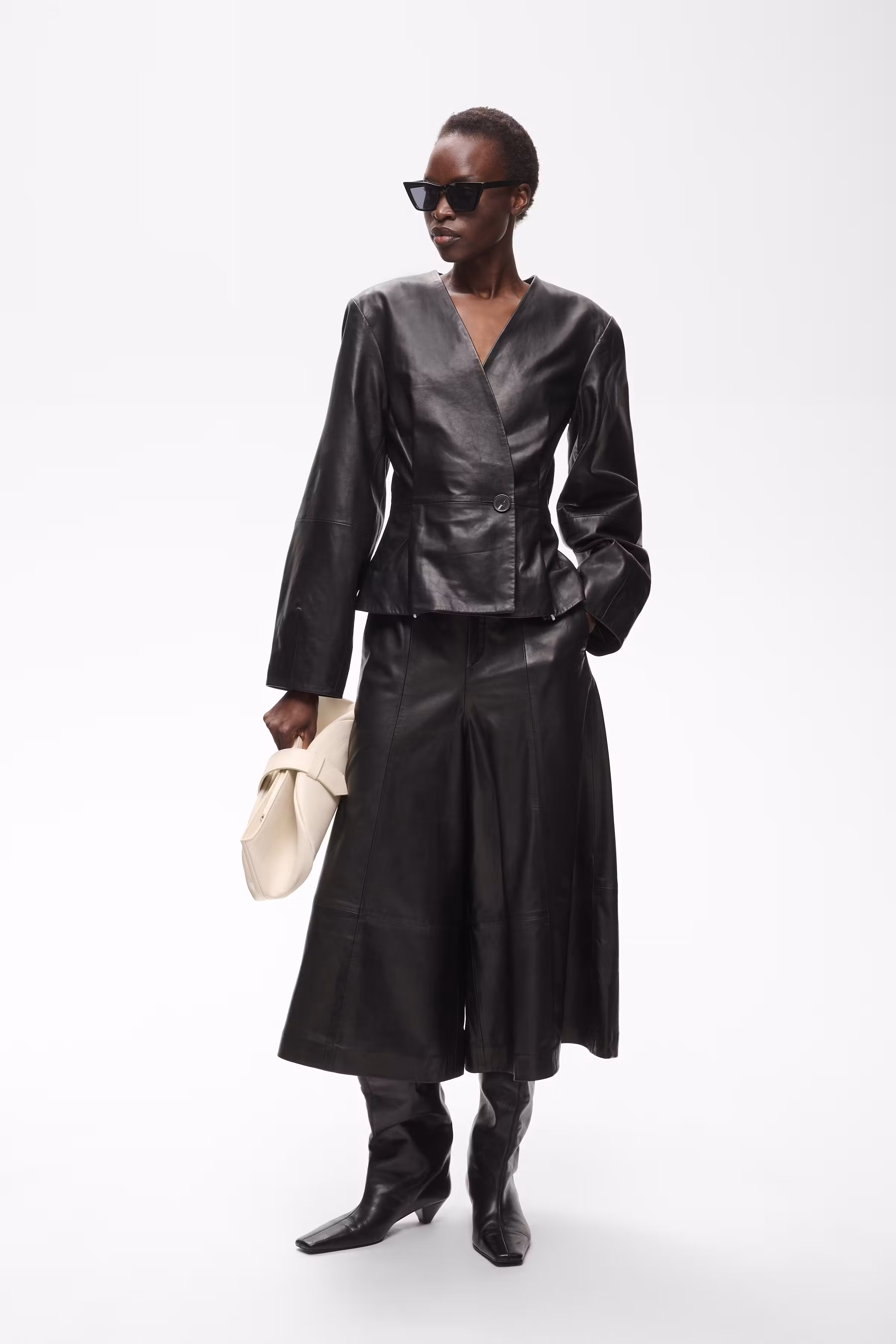 CariehIW Bukser LOOKBOOK FRONT 30111388-194008