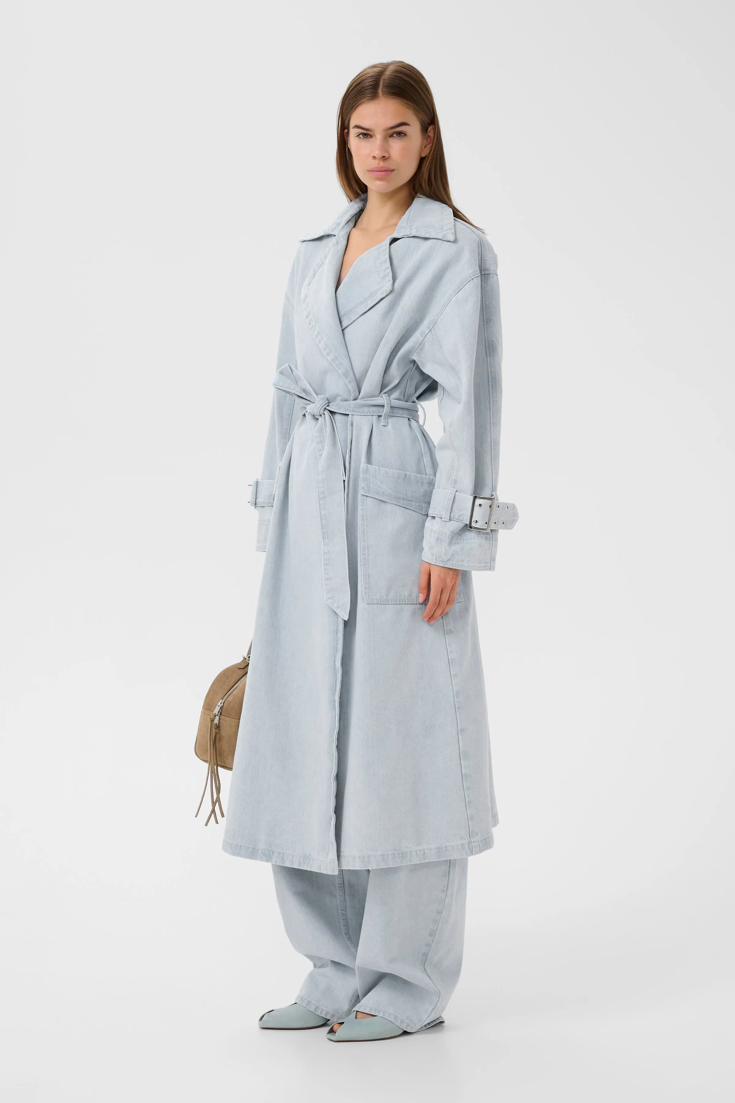 GZparwana Denim coat LOOKBOOK FRONT 10911010-109180