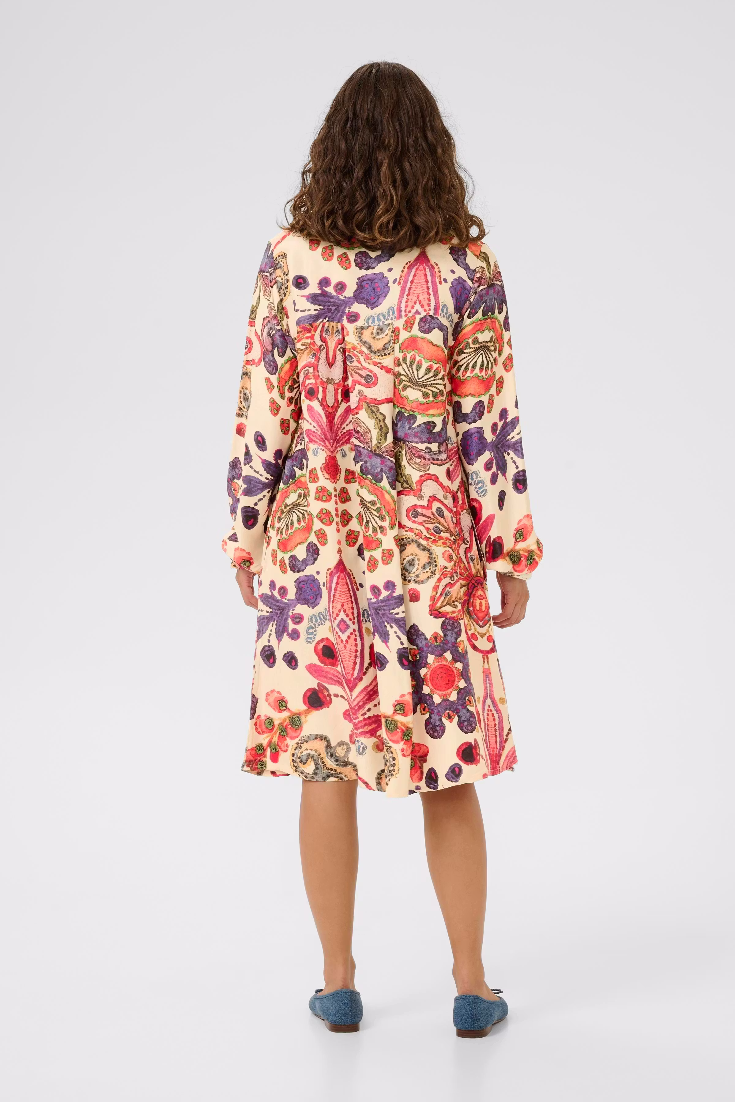 CUmandy Kjole LOOKBOOK BACK 50112680-108905