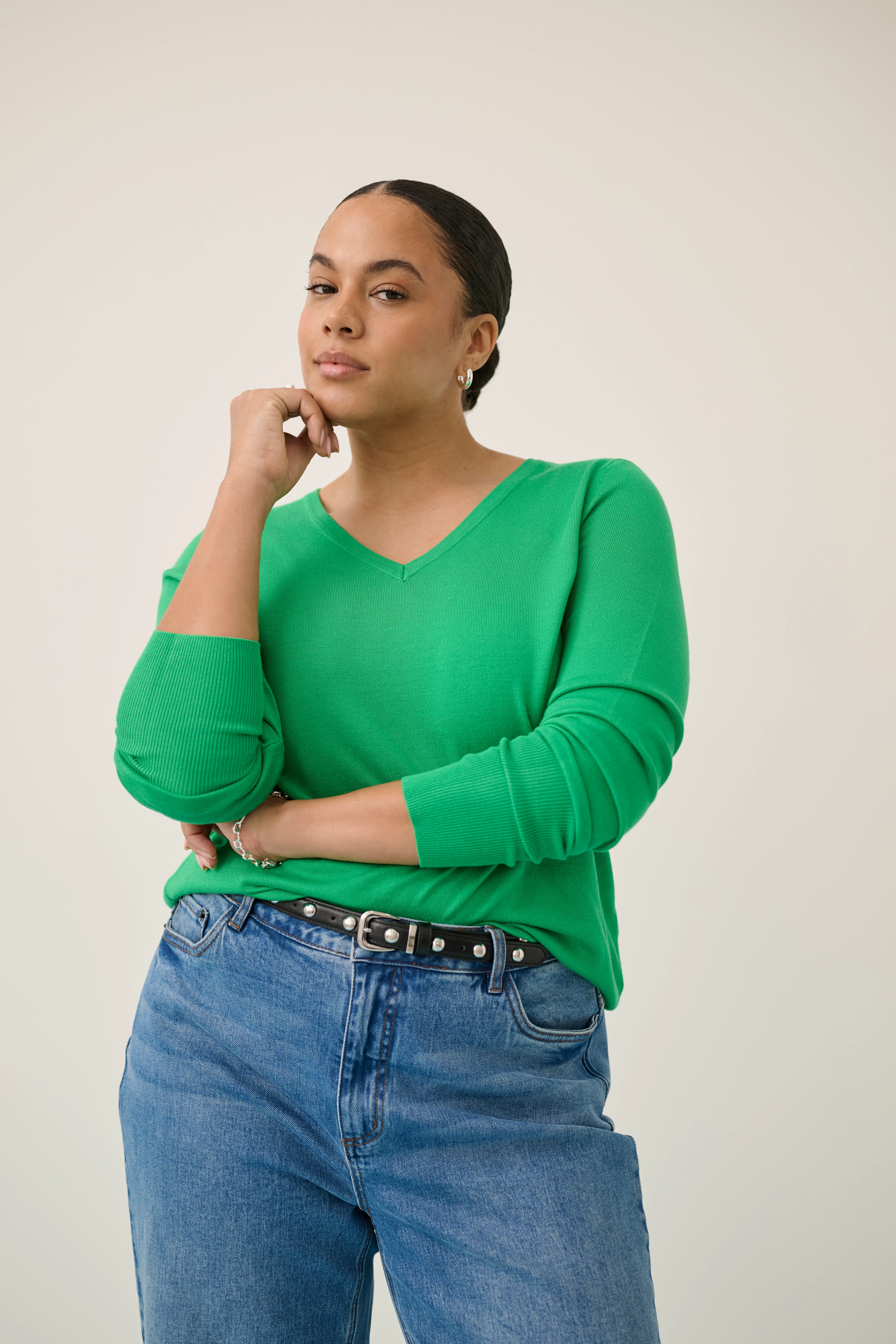 KClizzy Pullover LOCATION NONE 10584065-155534