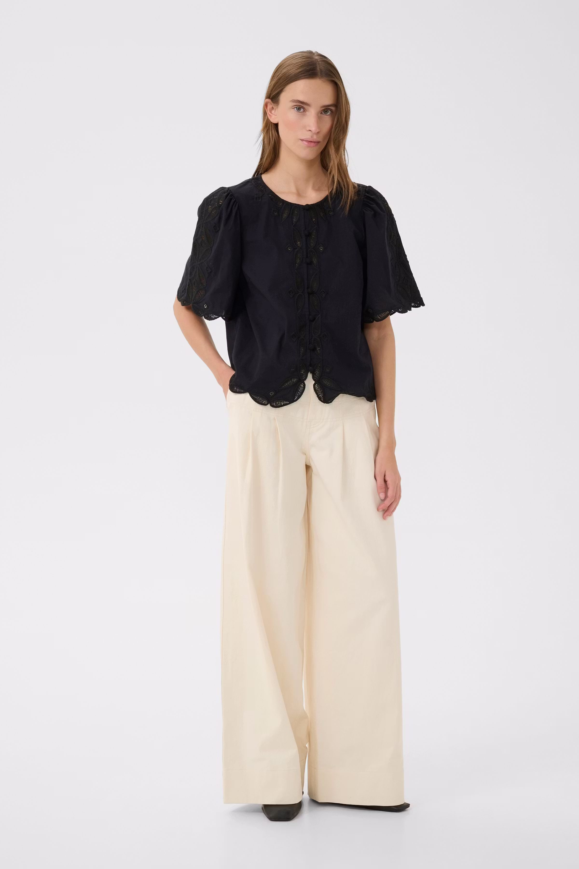 KBErlinda Bluse LOOKBOOK FRONT 10105913-194008