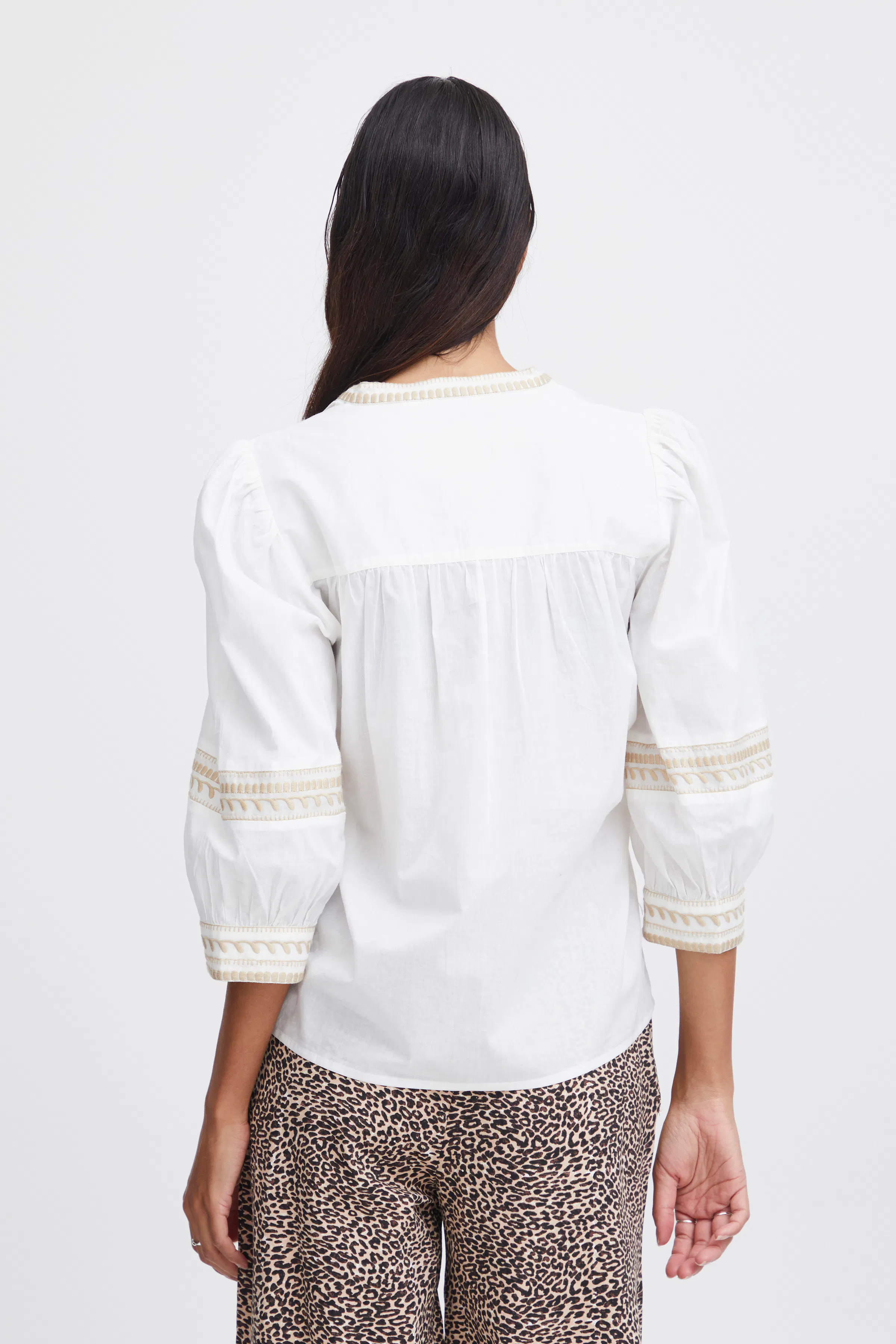 BYJIYA Bluse LOOKBOOK BACK 20814918-203576