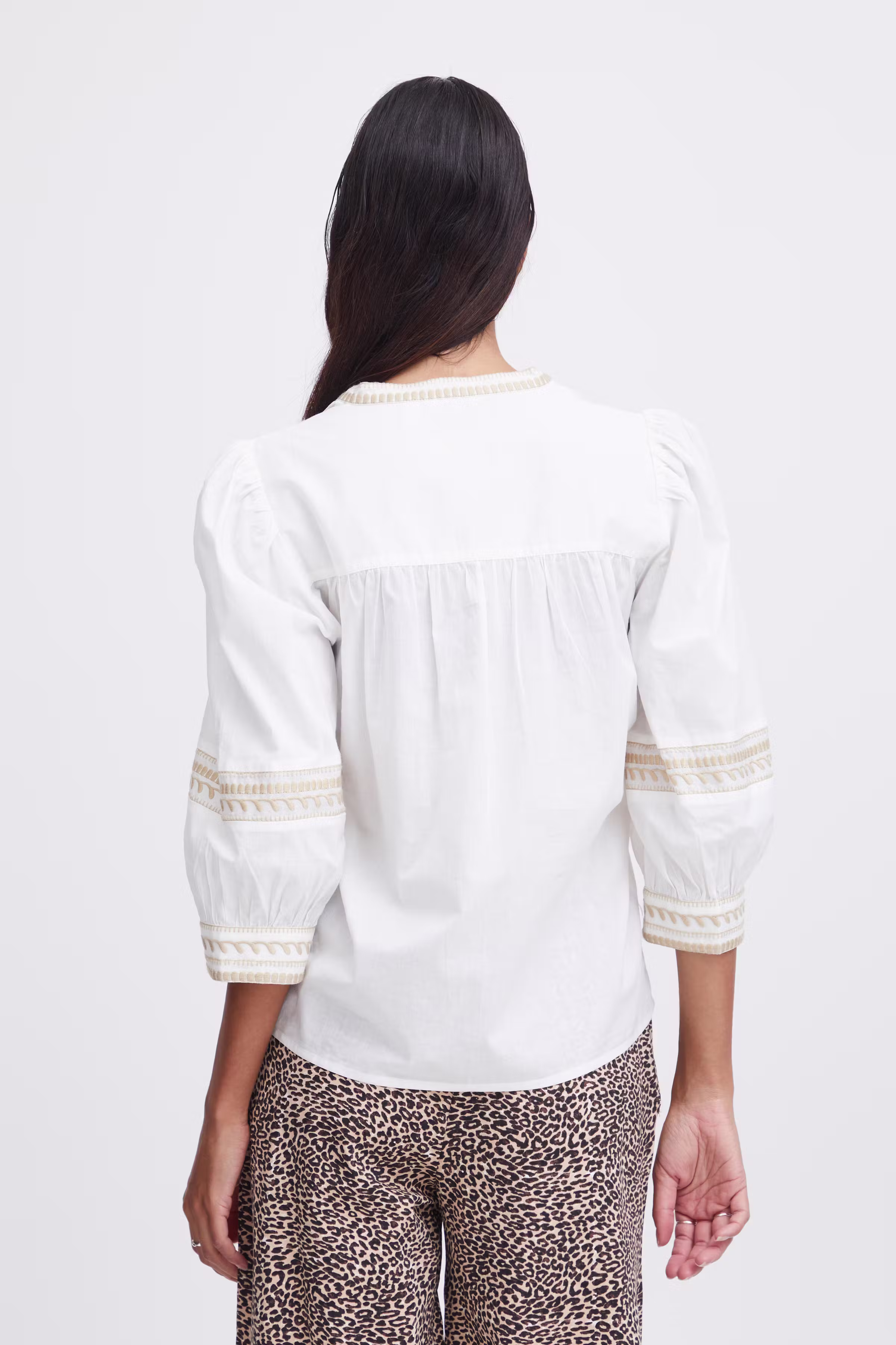 BYJIYA Bluse LOOKBOOK BACK 20814918-203576