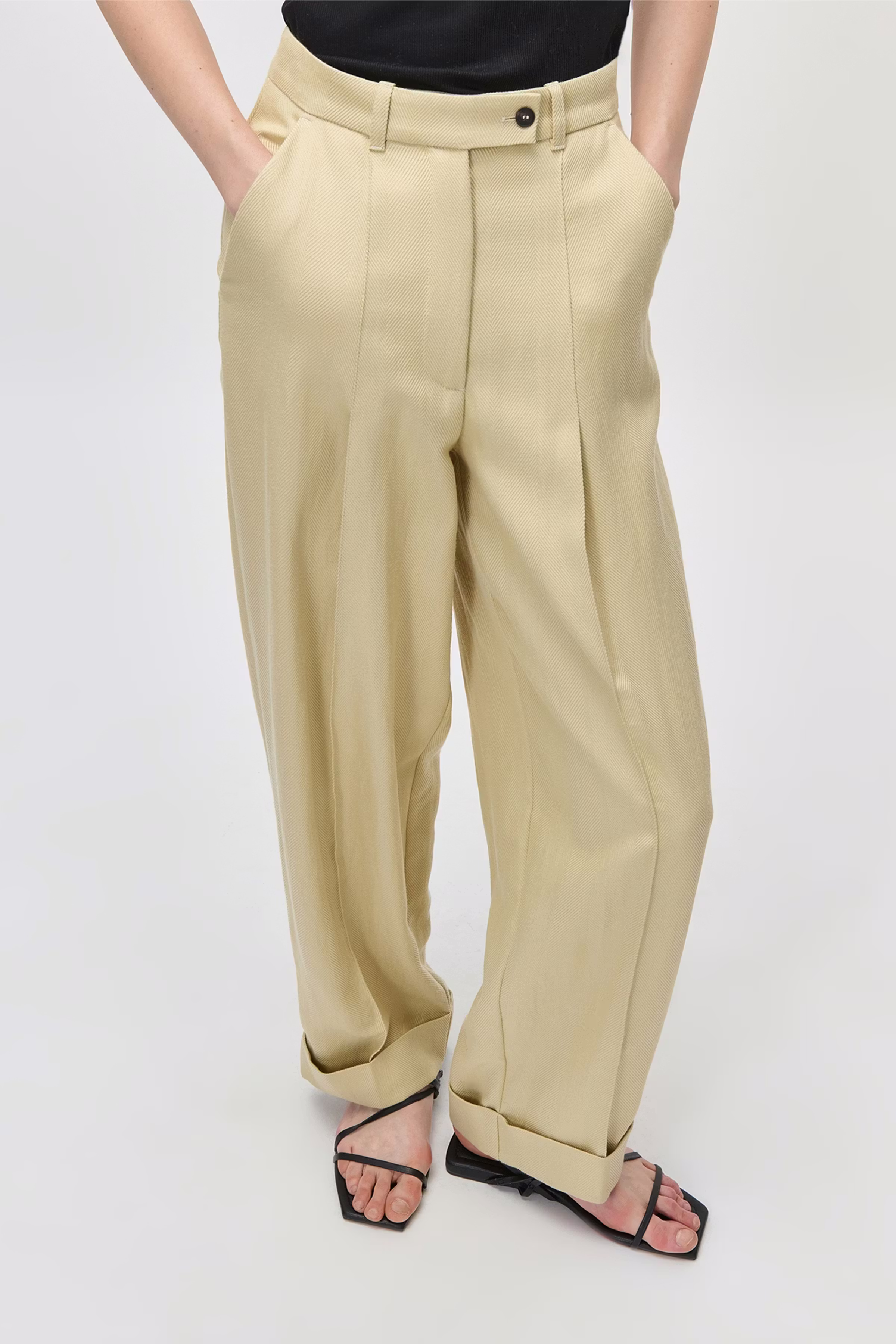 PANDORA Trousers LOOKBOOK FRONT 30600634-BE458